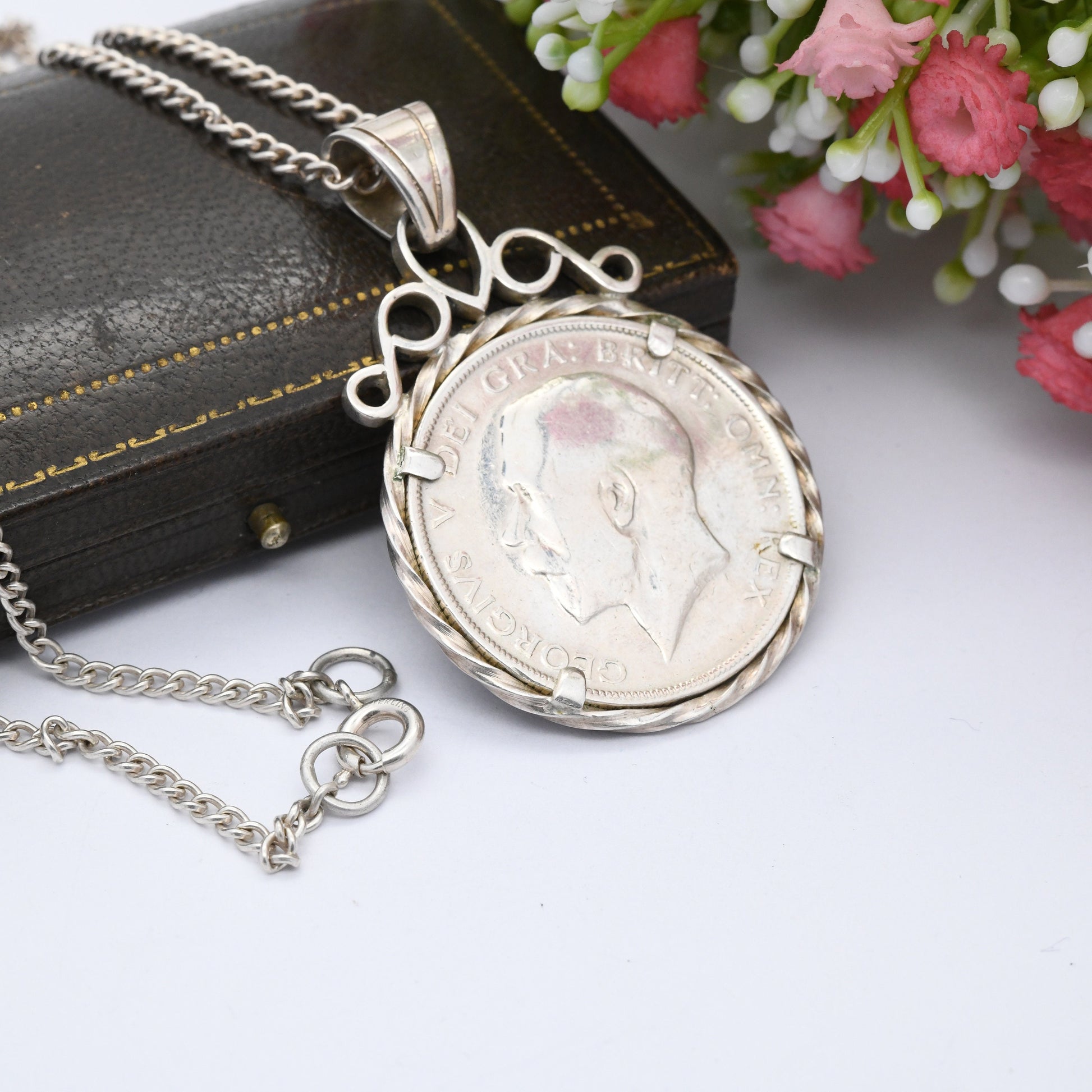 Antique Sterling Silver George V 1/2 Crown Coin Pendant Necklace 1914 - Chunky Coin Jewellery | Old UK Money