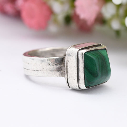 Vintage Malachite Silver Ring 1972 - Chunky Mid-Century Statement | Small Size | UK Size - H | US Size - 3 3/4