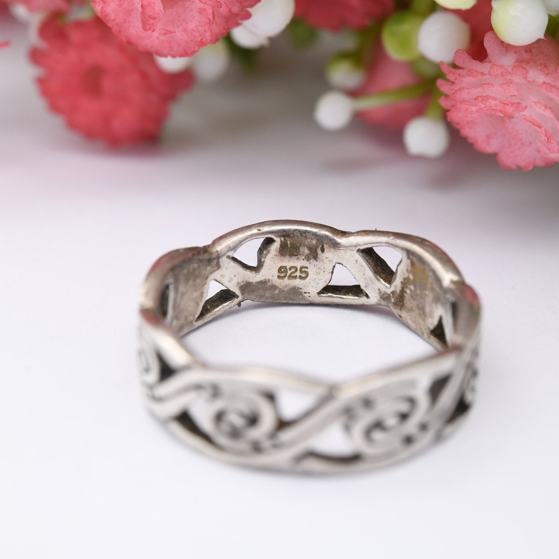 Vintage Sterling Silver Twisted Band Ring - Openwork Woven Knotted Band | Unisex Minimalist Jewellery | UK Size - P | US Size - 7 3/4