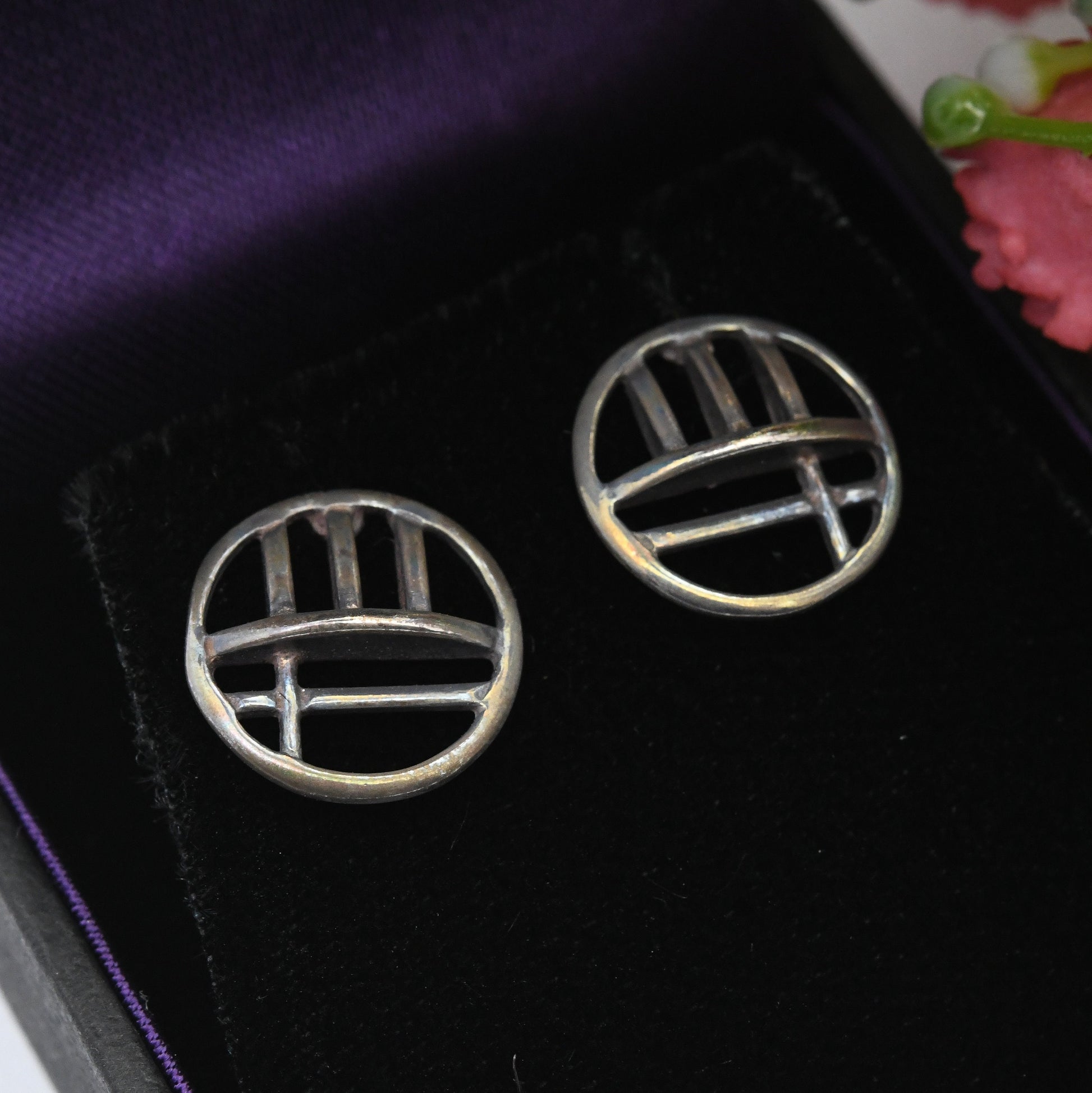 Vintage Carrick Sterling Silver Celtic Stud Earrings - Open Circle Geometric Pattern| Scottish Design in a Mackintosh Box | Gift for Her