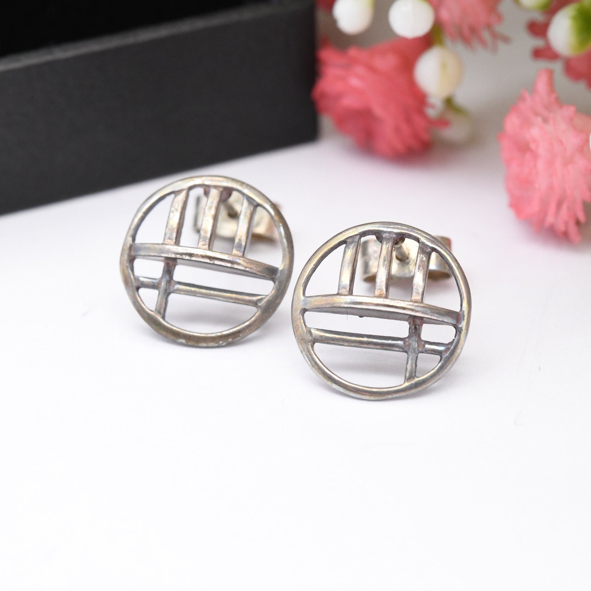 Vintage Carrick Sterling Silver Celtic Stud Earrings - Open Circle Geometric Pattern| Scottish Design in a Mackintosh Box | Gift for Her