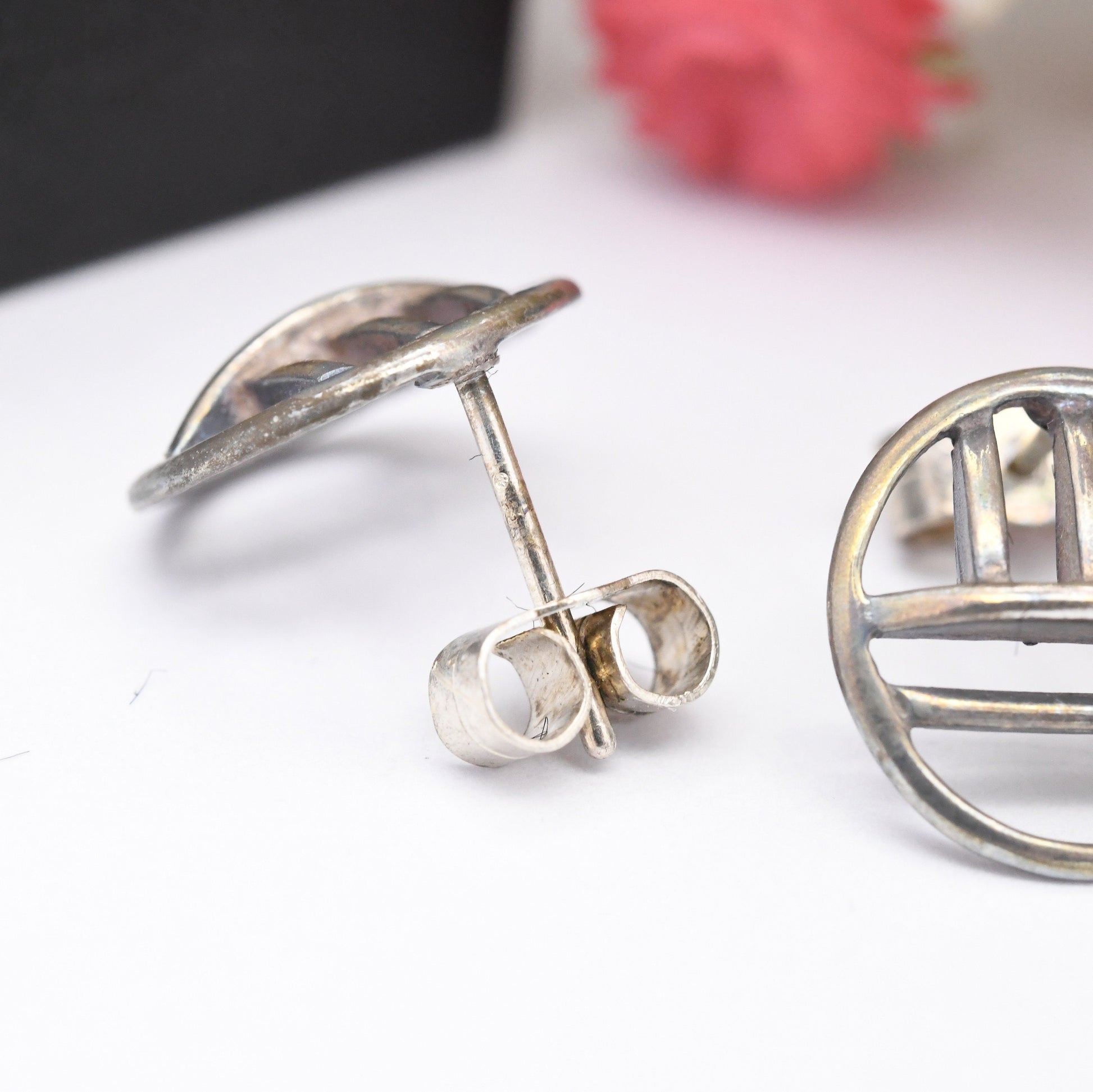 Vintage Carrick Sterling Silver Celtic Stud Earrings - Open Circle Geometric Pattern| Scottish Design in a Mackintosh Box | Gift for Her