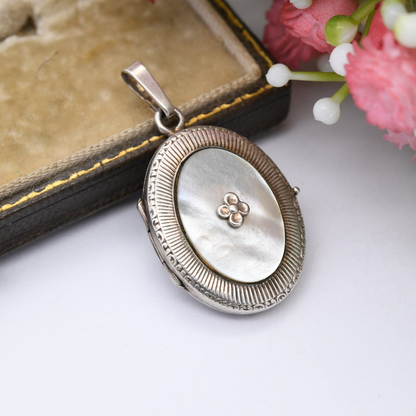 Vintage Andreas Daub Sterling Silver Locket Pendant with Mother of Pearl Flower Front A*D - Pretty Little Silver Locket Gift