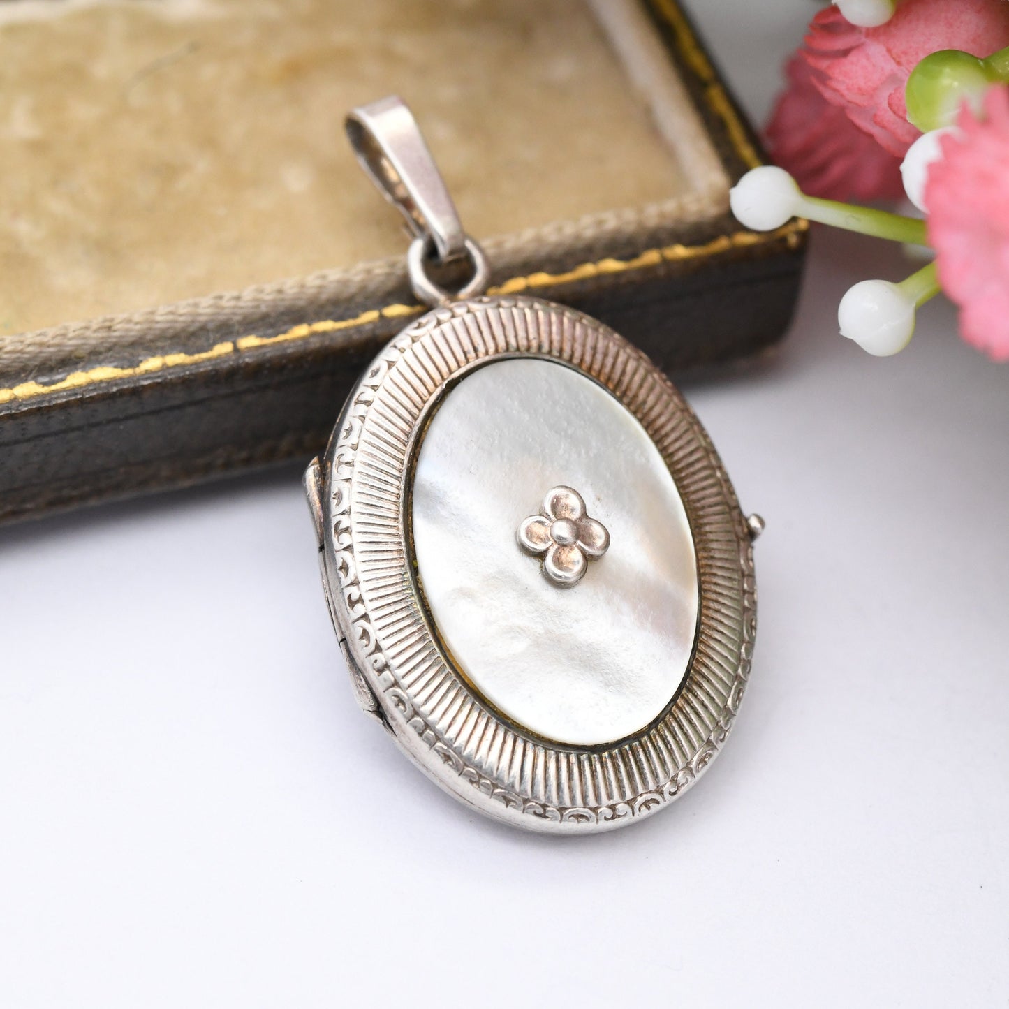 Vintage Andreas Daub Sterling Silver Locket Pendant with Mother of Pearl Flower Front A*D - Pretty Little Silver Locket Gift