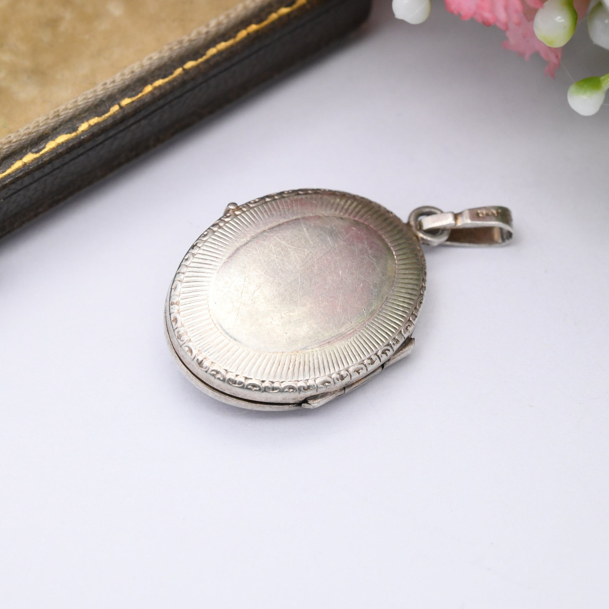 Vintage Andreas Daub Sterling Silver Locket Pendant with Mother of Pearl Flower Front A*D - Pretty Little Silver Locket Gift