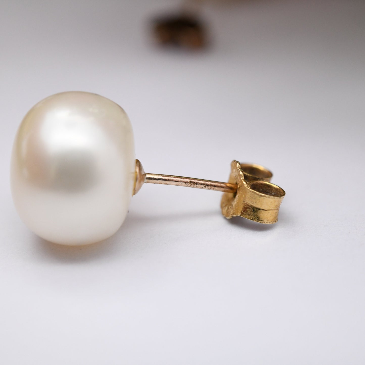 Vintage 10ct Gold Pearl Stud Earrings - Large White Cultured Pearls | Mid-Century Round Ball Earrings