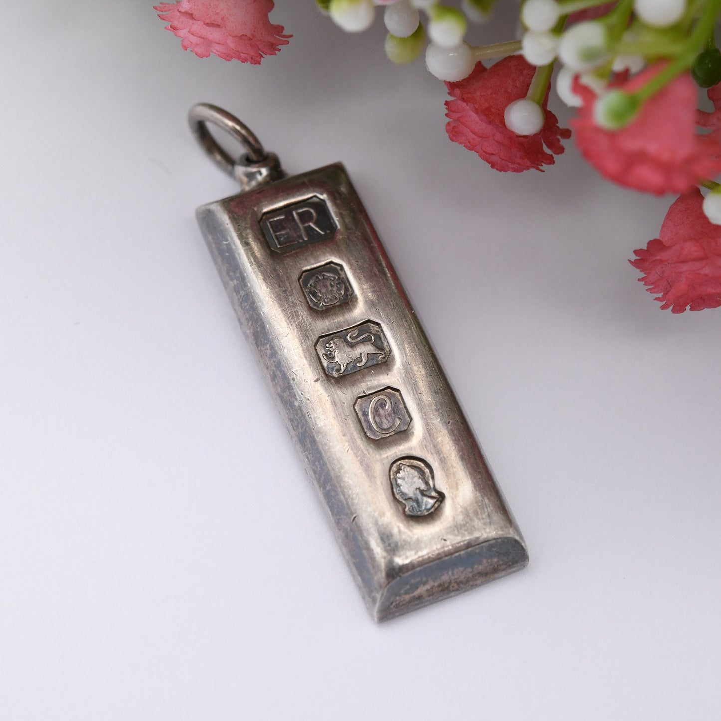 Vintage Sterling Silver Ingot Pendant 1977 with Queen Elizabeth II Silver Jubilee Stamp - Hallmarked Sheffield ER | Mid-Century Necklace