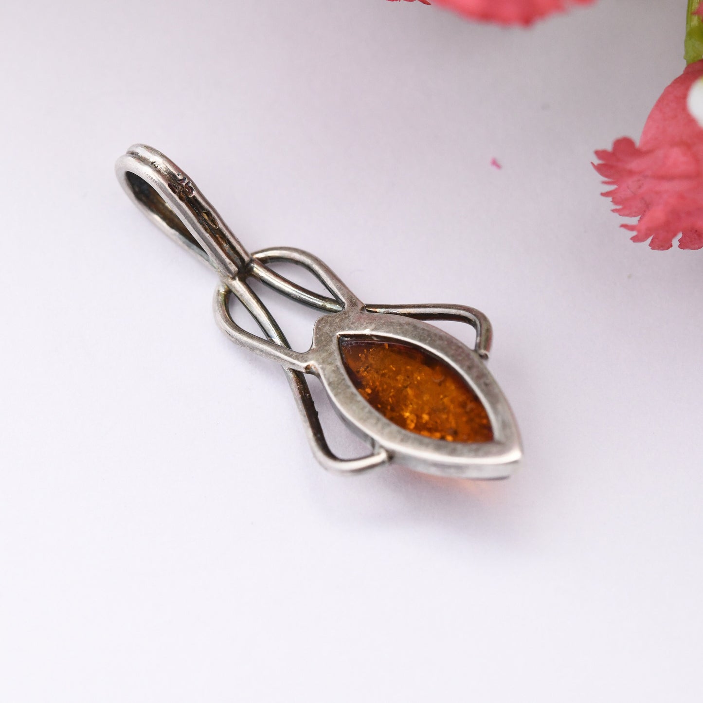 Vintage Sterling Silver Amber Pendant - Baltic Amber | Elven Style Celtic Jewellery | Pointed Oval