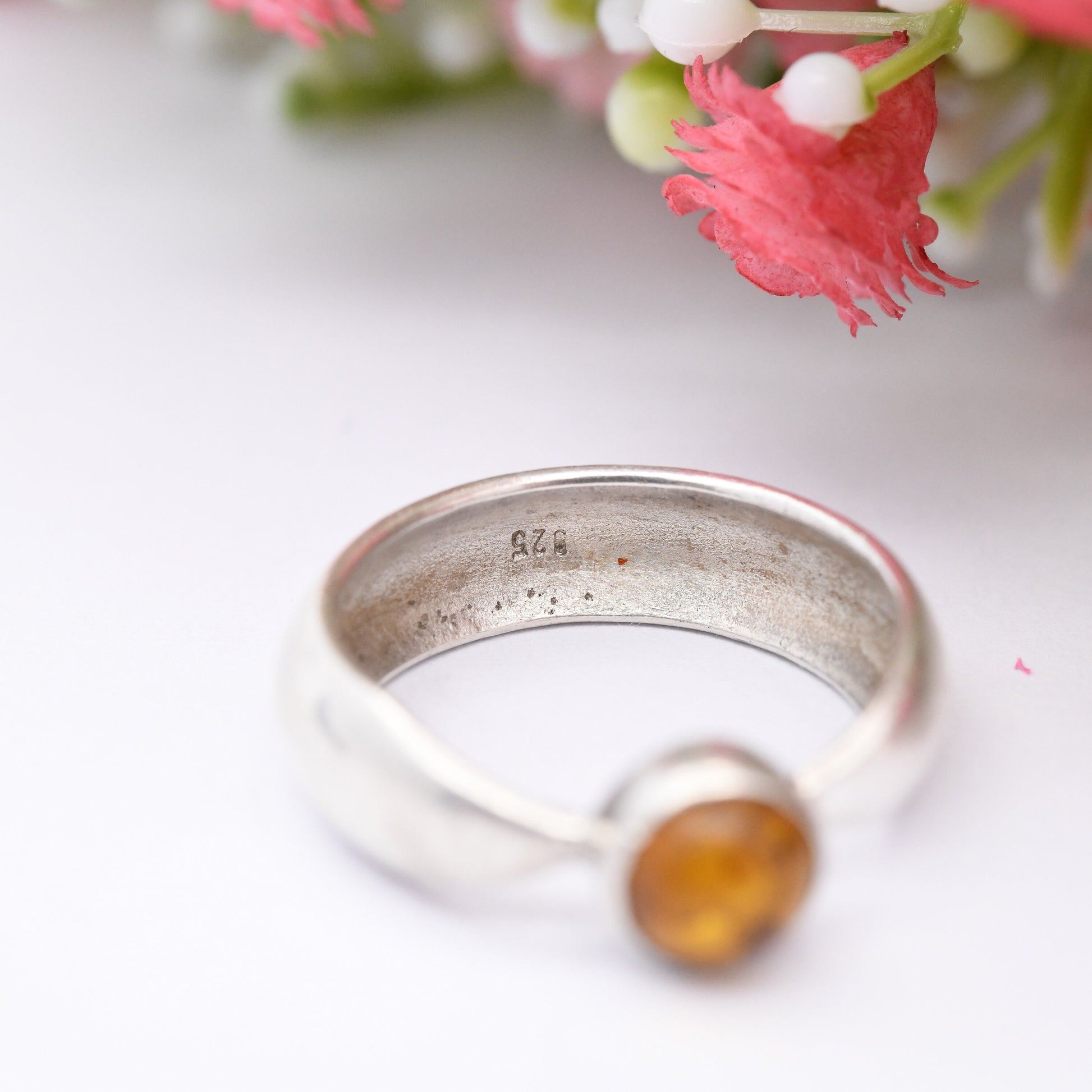 Vintage Sterling Silver Amber Ring Tapered Solitaire - UK Size - N | US Size - 6 3/4