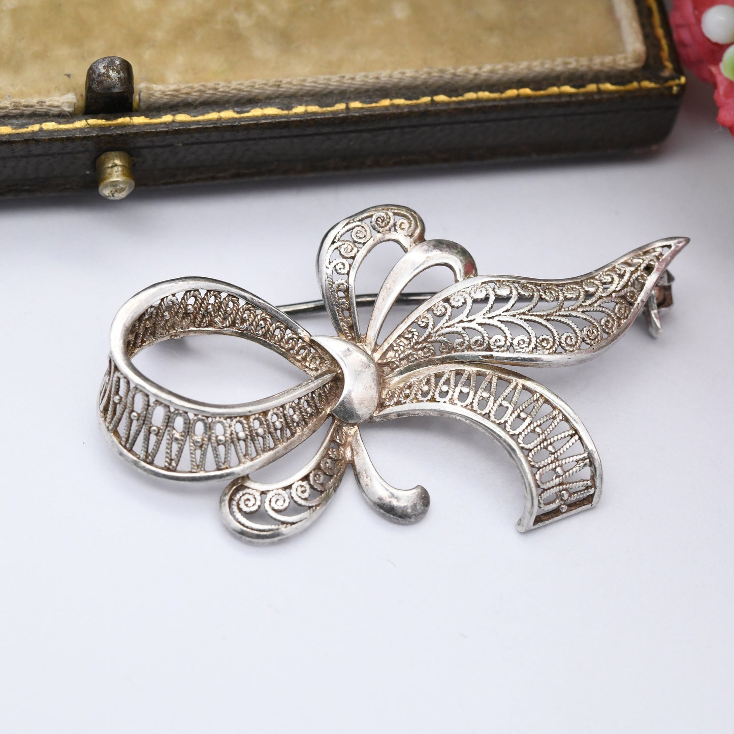 Vintage Sterling Silver Openwork Bow Brooch - Pretty Silver Jewellery Gift