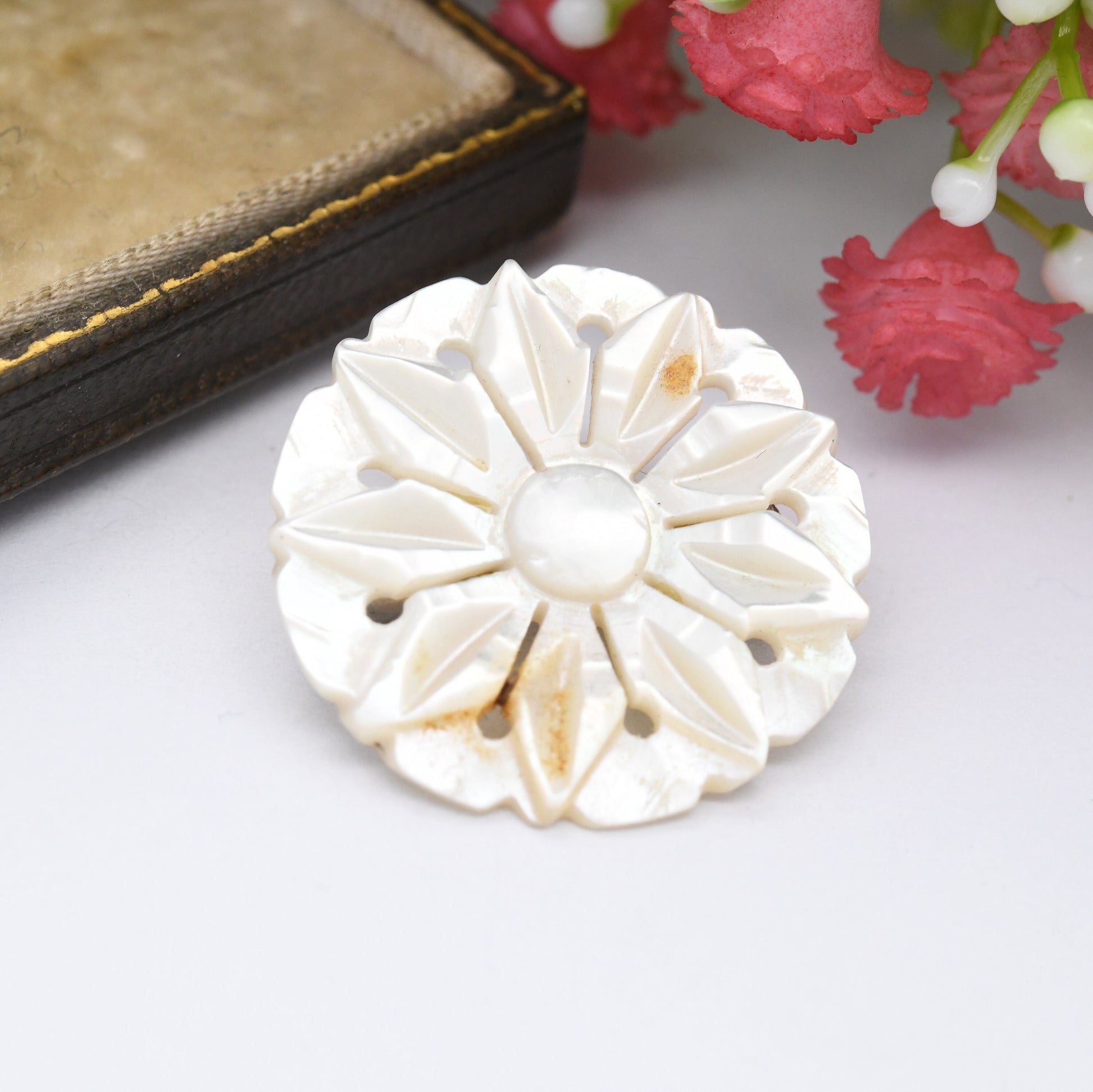 Vintage Mother of Pearl Flower Brooch - Ornate Engraved Design | Circle Shape