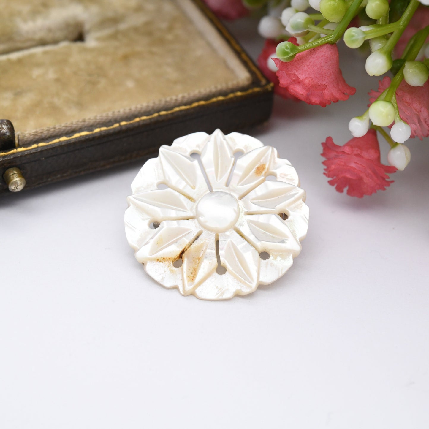 Vintage Mother of Pearl Flower Brooch - Ornate Engraved Design | Circle Shape