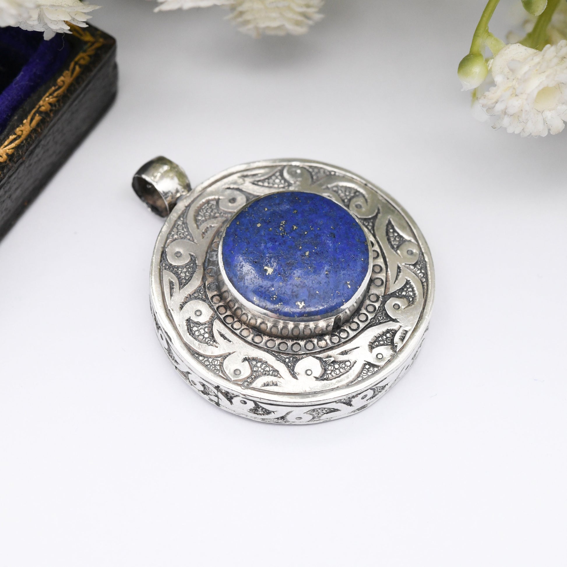 Vintage Sterling Silver Lapis Lazuli Pendant with Engraved Design - Blue and Gold Gemstone | Handmade Chunky Silver Jewellery