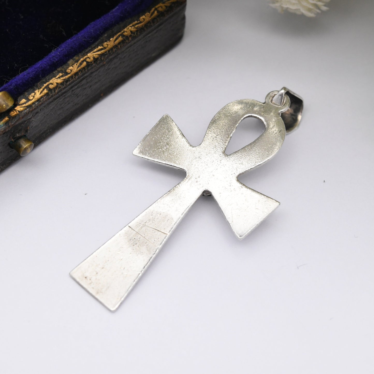 Vintage Egyptian Silver Ankh Pendant with Green Stone - Ancient Egypt Symbol of Life | Hooped Cross