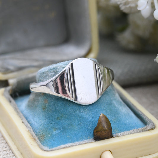 Vintage Sterling Silver Signet Ring Mid-Century - Minimal Middle Finger Ring | Unisex Everyday Silver | UK Size - T | US Size - 9 1/2