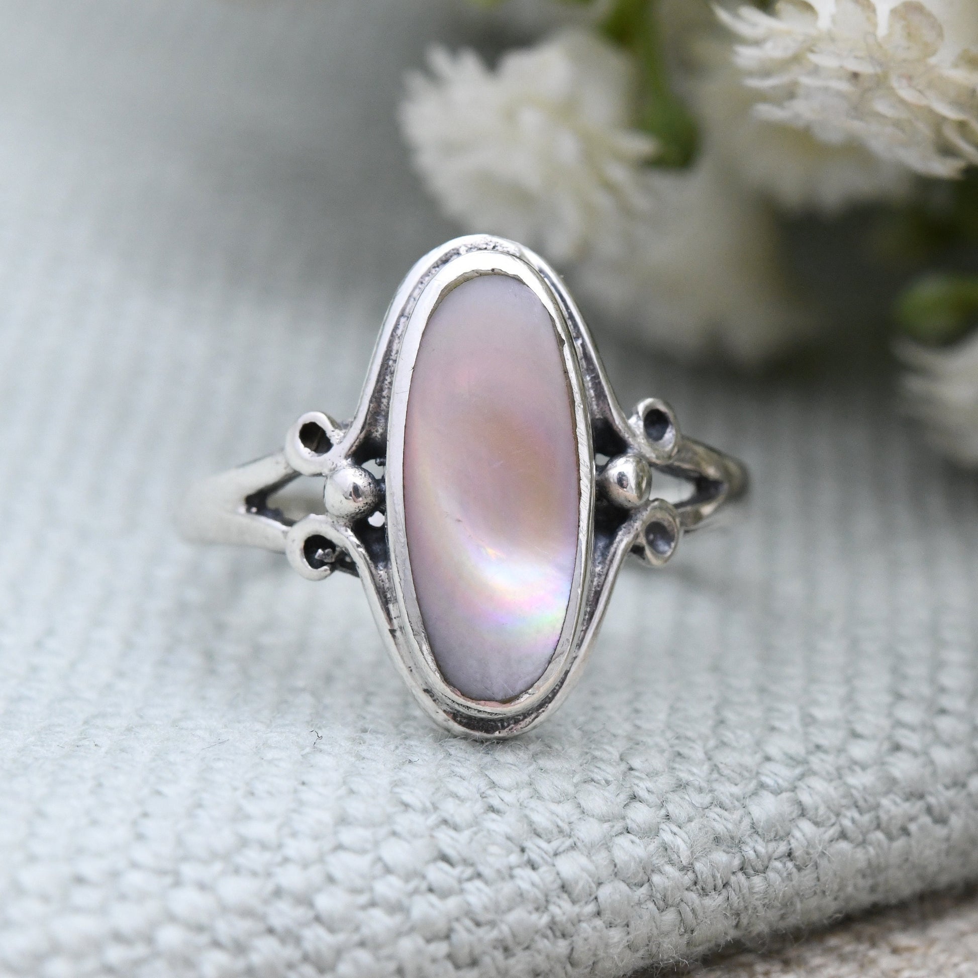 Vintage Sterling Silver Pink Mother of Pearl Ring - Pretty Silver Jewellery | Iridescent Shell | UK Size - P | US Size - 7 3/4