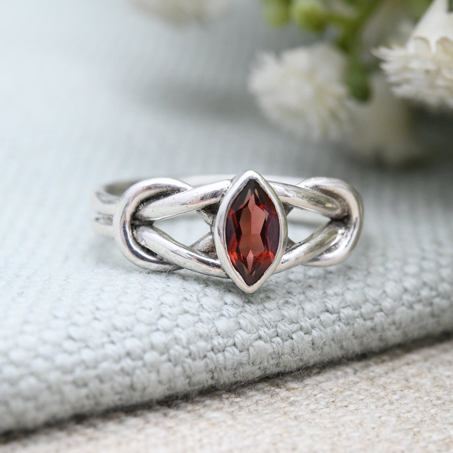 Sterling Silver Garnet Celtic Twist Ring - Pretty Red Stone Solitaire with Knotted Band | UK Size - R 1/2 | US Size - 8 3/4