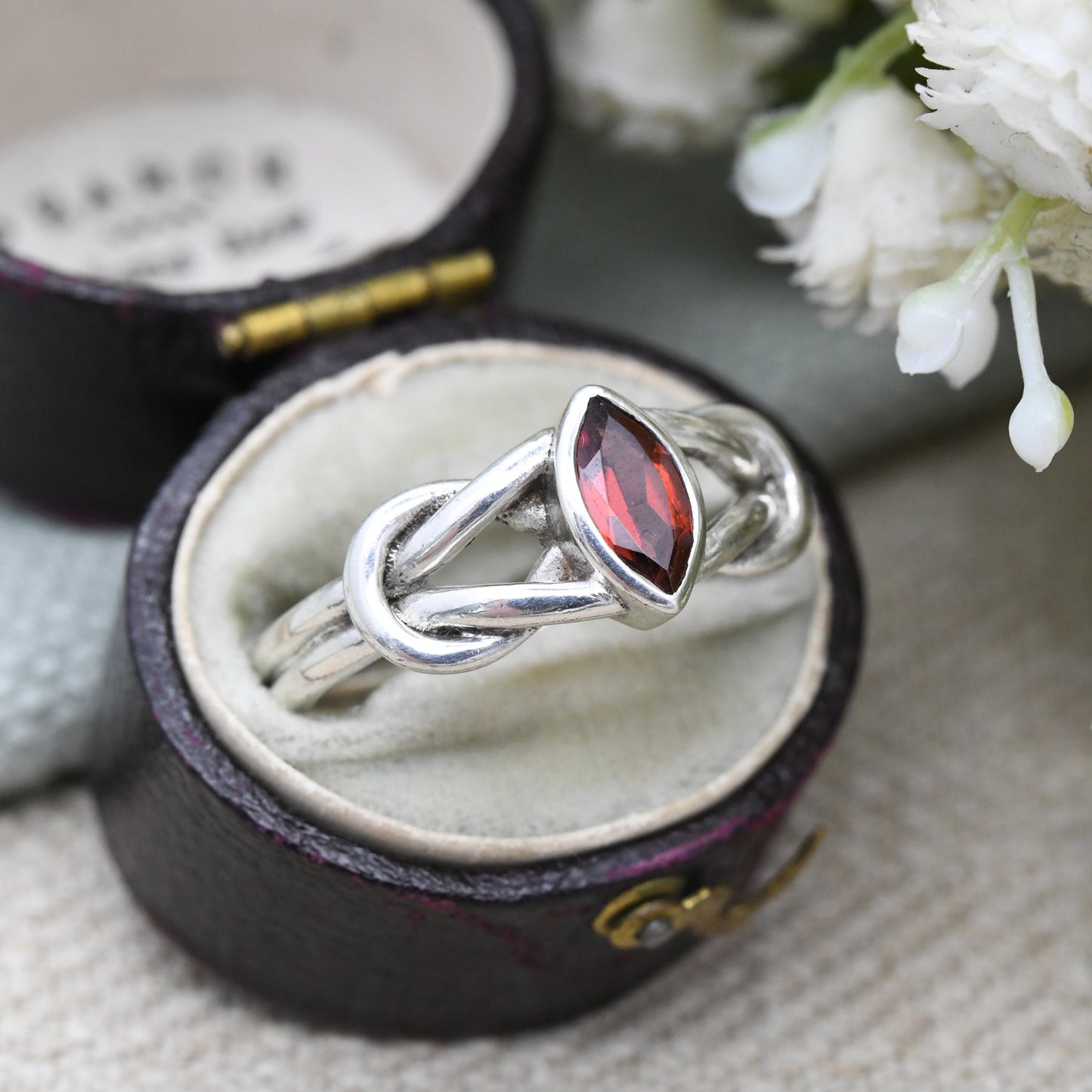 Sterling Silver Garnet Celtic Twist Ring - Pretty Red Stone Solitaire with Knotted Band | UK Size - R 1/2 | US Size - 8 3/4