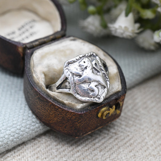 Vintage Sterling Silver Scottish Shield Signet Ring with Lion Rampant Flag - Mid-Century Patriotic Jewellery | UK Size - N | US Size - 6 3/4