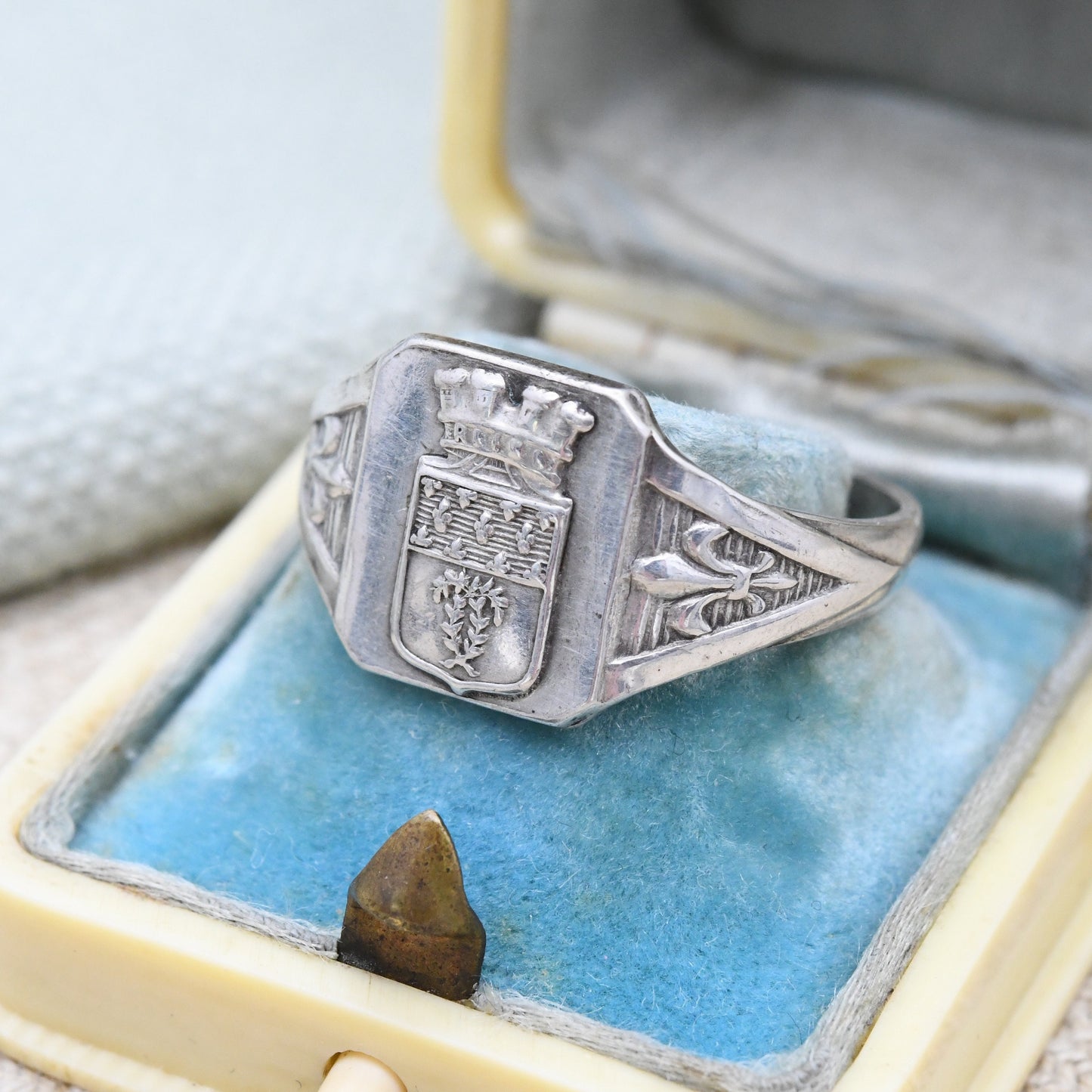 Vintage Silver France Reims France Ring French City Crest - Fleur de Lys Laurel Wreath Coat of Arms | UK Size - T | US Size - 9 1/2