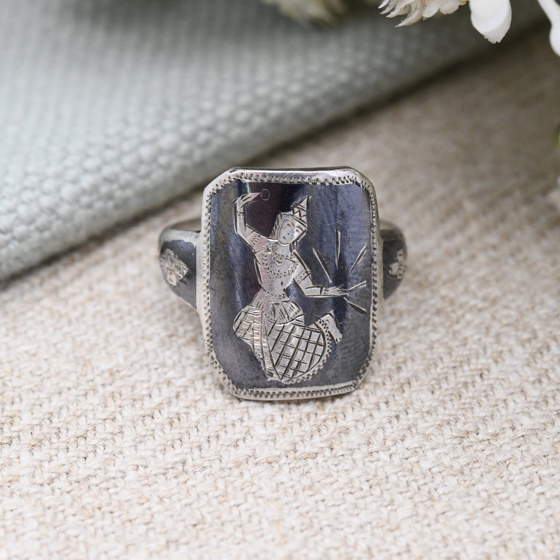 Vintage Sterling Silver Siam Black Niello Ring - Mekhala Goddess of Lightning | Thailand God Jewellery | UK Size - M 1/2 | US Size - 6 1/2