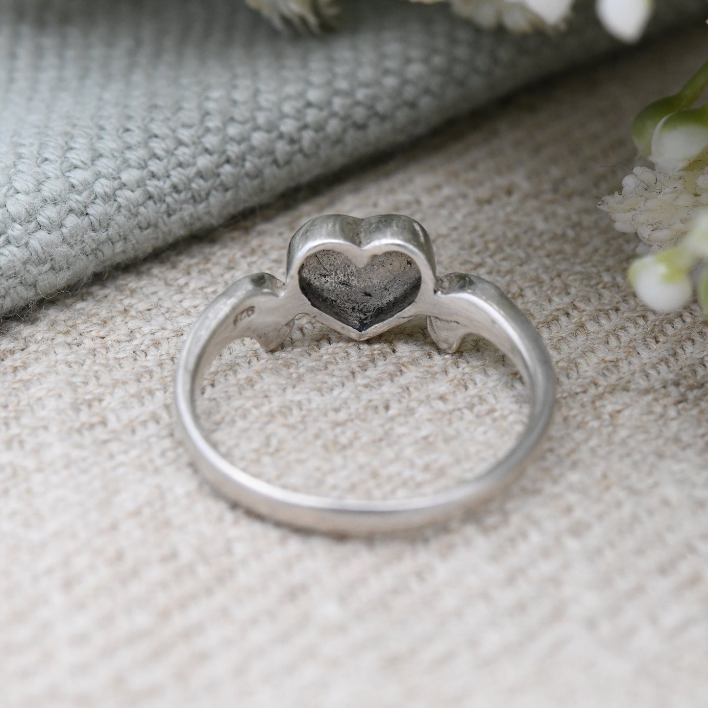 Vintage Silver Heart Ring - Minimal Silver Love Heart Jewellery | Sweet Gift for Her | UK Size - M 1/2 | US Size - 6 1/2