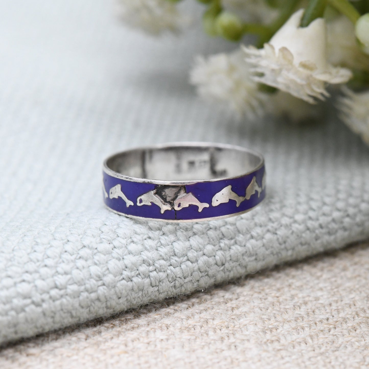 Vintage Sterling Silver Blue Enamel Dolphin Band Ring -Made in Mexico | UK Size - K 1/2 | US Size - 5 1/2