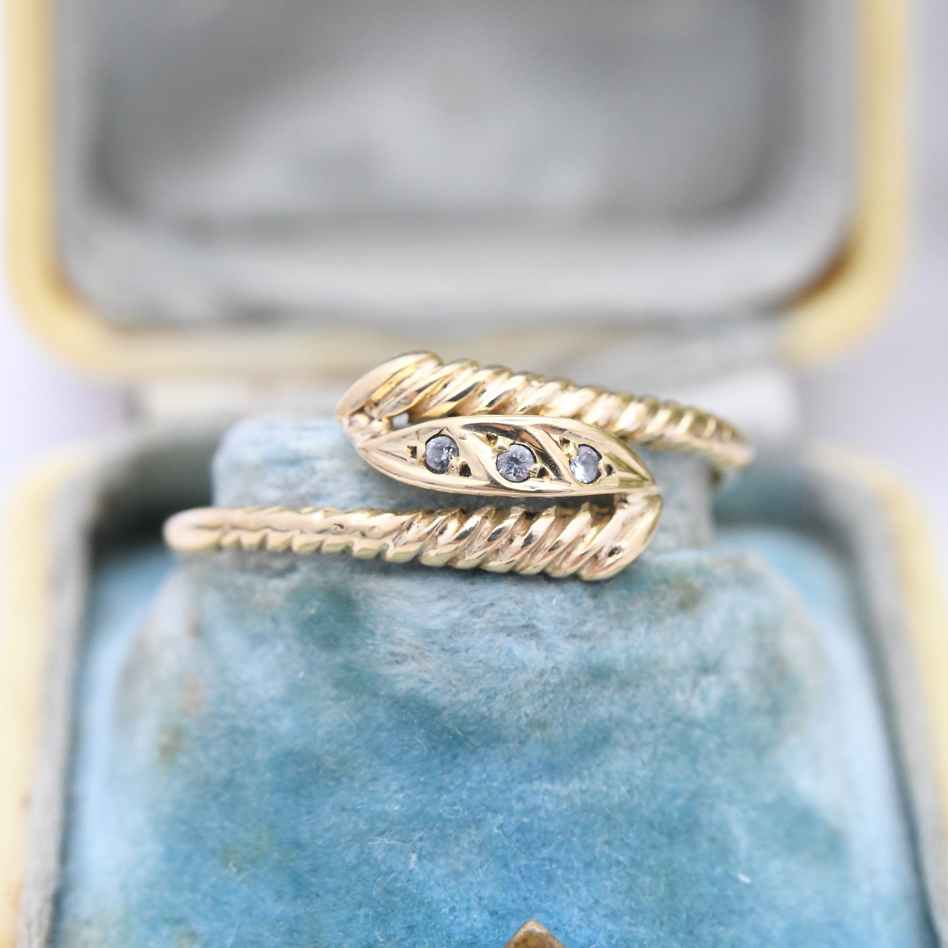 Vintage 19ct Gold Three Stone Bypass Ring - Portuguese Gold Twist Ring | Bypass Style | with White Stones | UK Size - N | US Size - 6 3/4