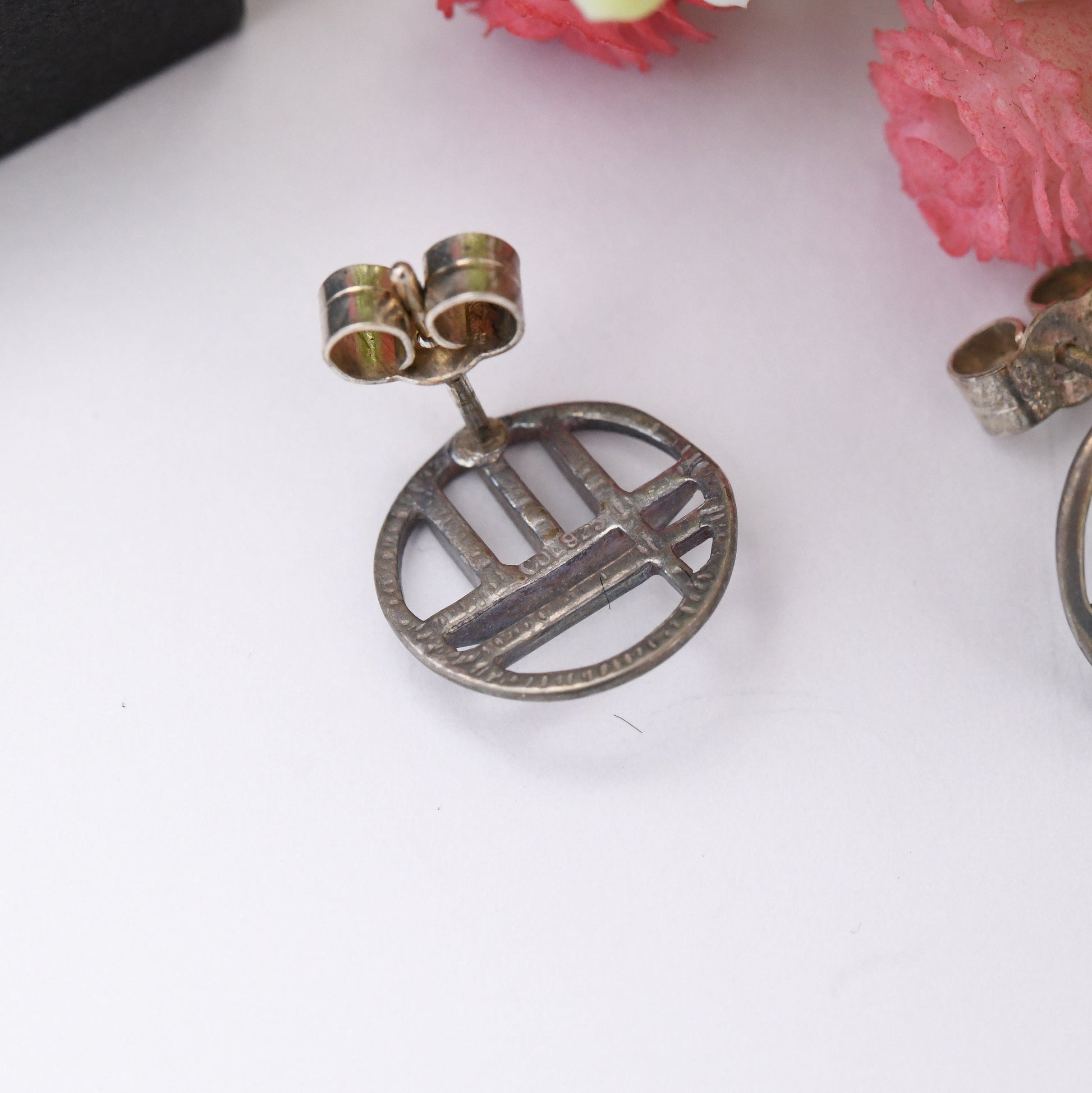 Vintage Carrick Sterling Silver Celtic Stud Earrings - Open Circle Geometric Pattern| Scottish Design in a Mackintosh Box | Gift for Her