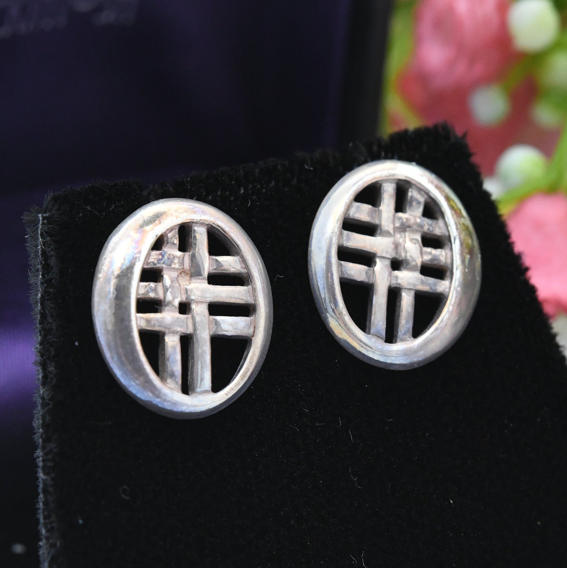 Vintage Carrick Sterling Silver Celtic Stud Earrings - Openwork Geometric Oval Pattern | Scottish Design in a Mackintosh Box | Gift for Her