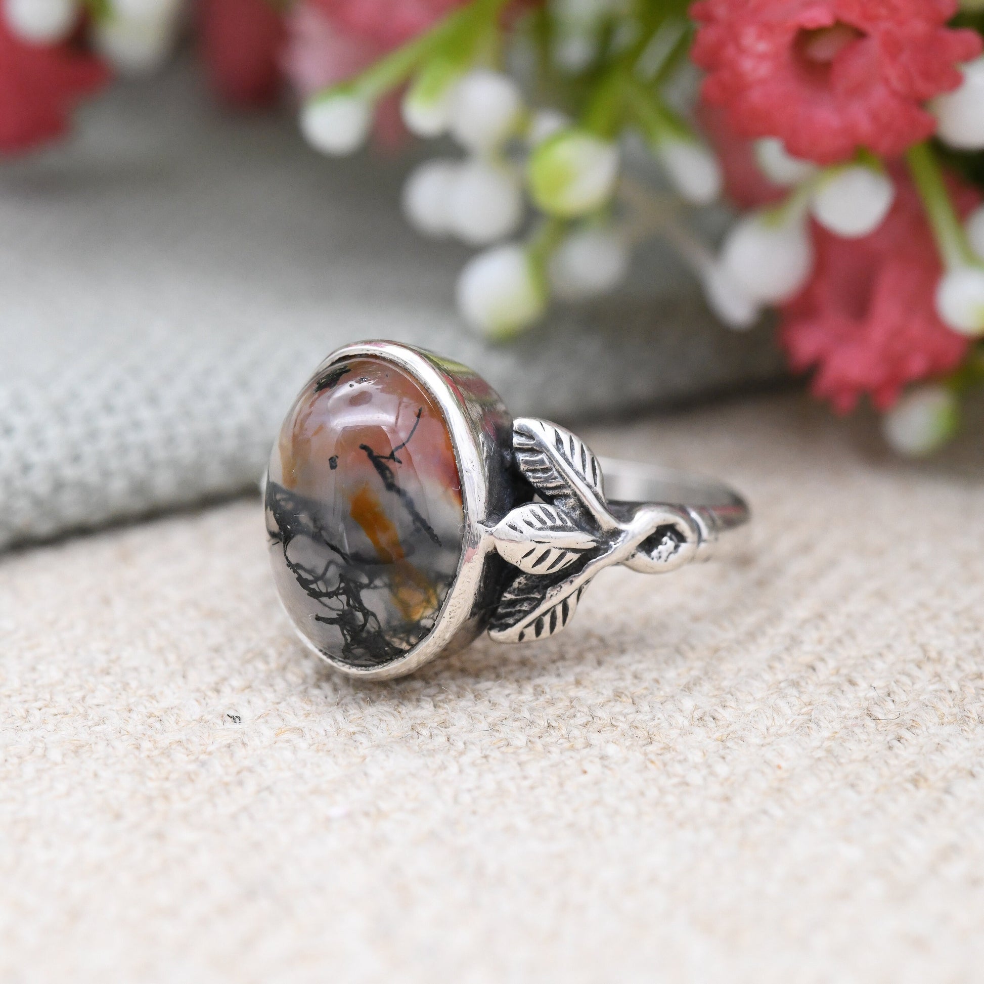 Vintage Sterling Silver Moss Agate Ring with Leaf Setting - Statement Mid-Century Gemstone Orange Green | UK Size - K 1/2 | US Size - 5 1/2