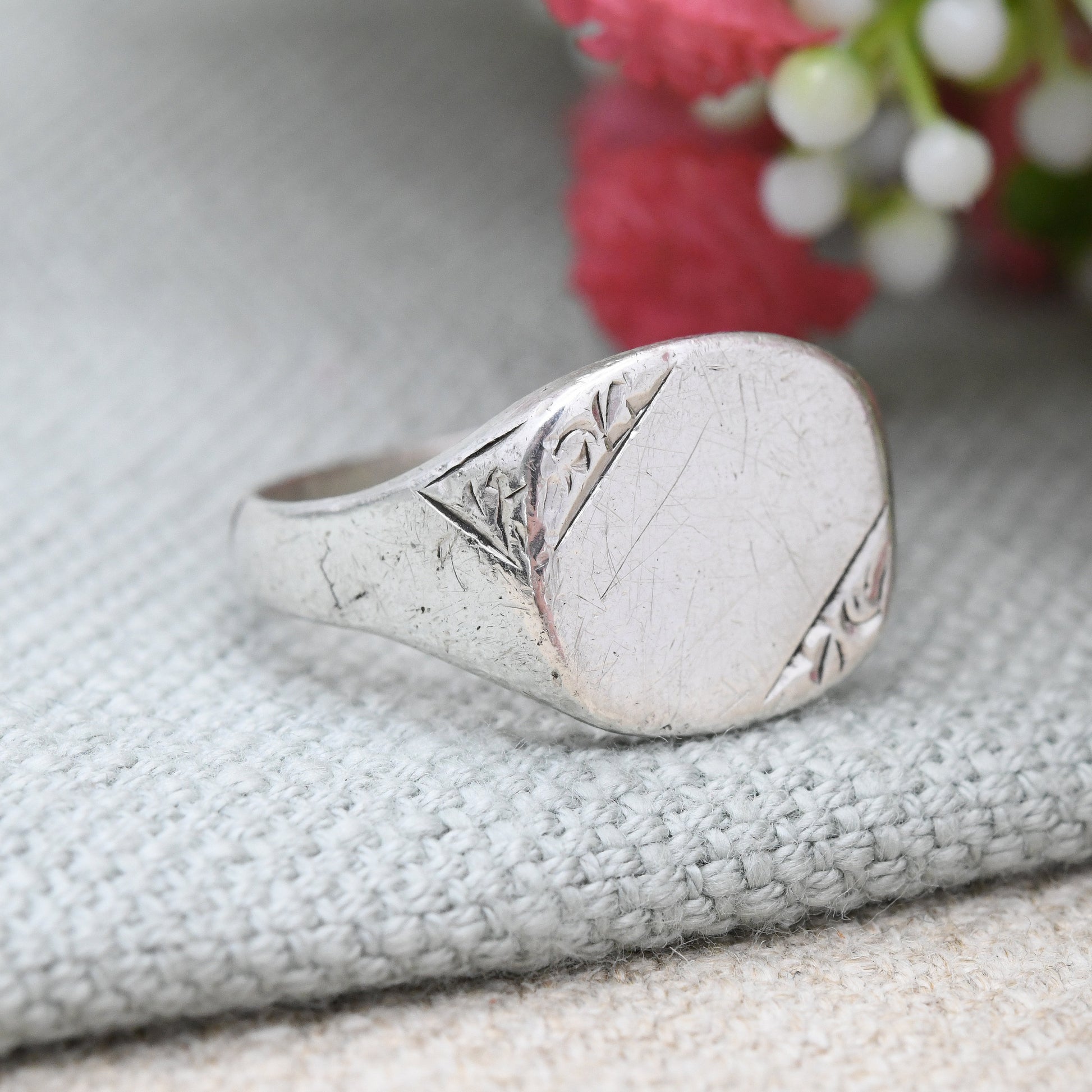 Vintage Sterling Silver Signet Ring - Chunky Mid-Century Unisex Ring | Blank for Engraving | UK Size - S 1/2 | US Size - 9 1/4