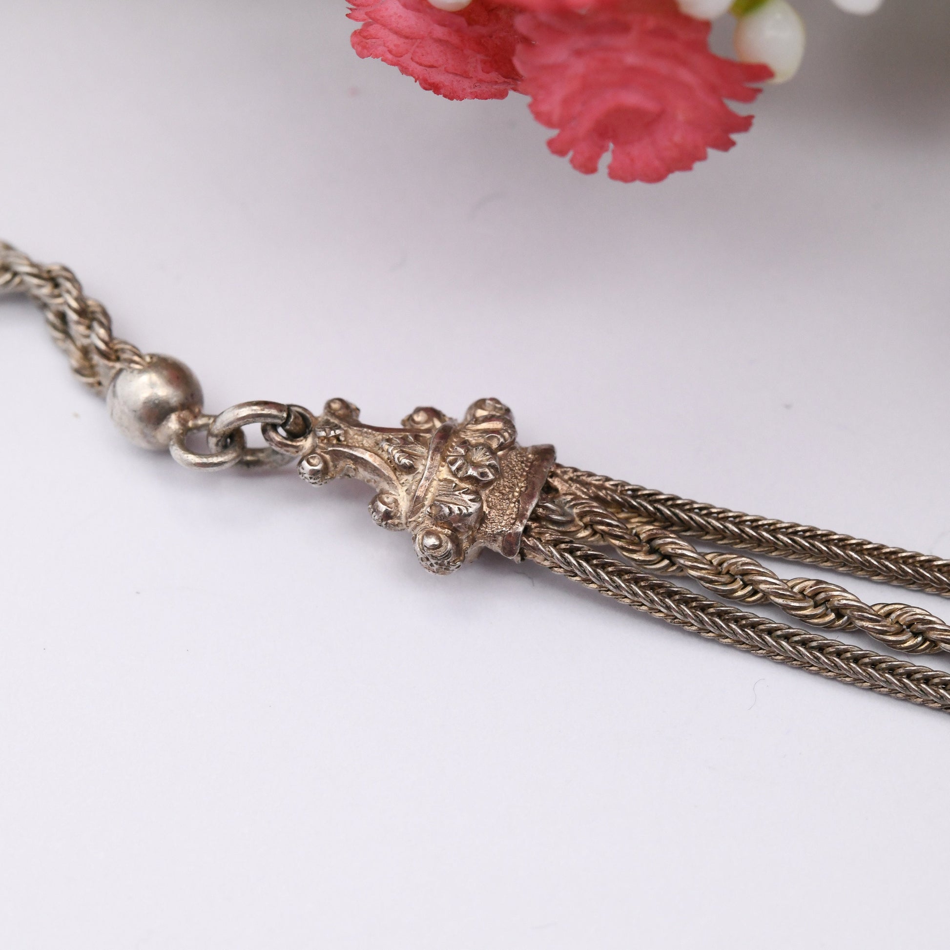 Vintage Necklace with Victorian Albertina Style Design - Antique Style Chain | Pocket Watch Style Necklace | Silver Tone | Choker Length