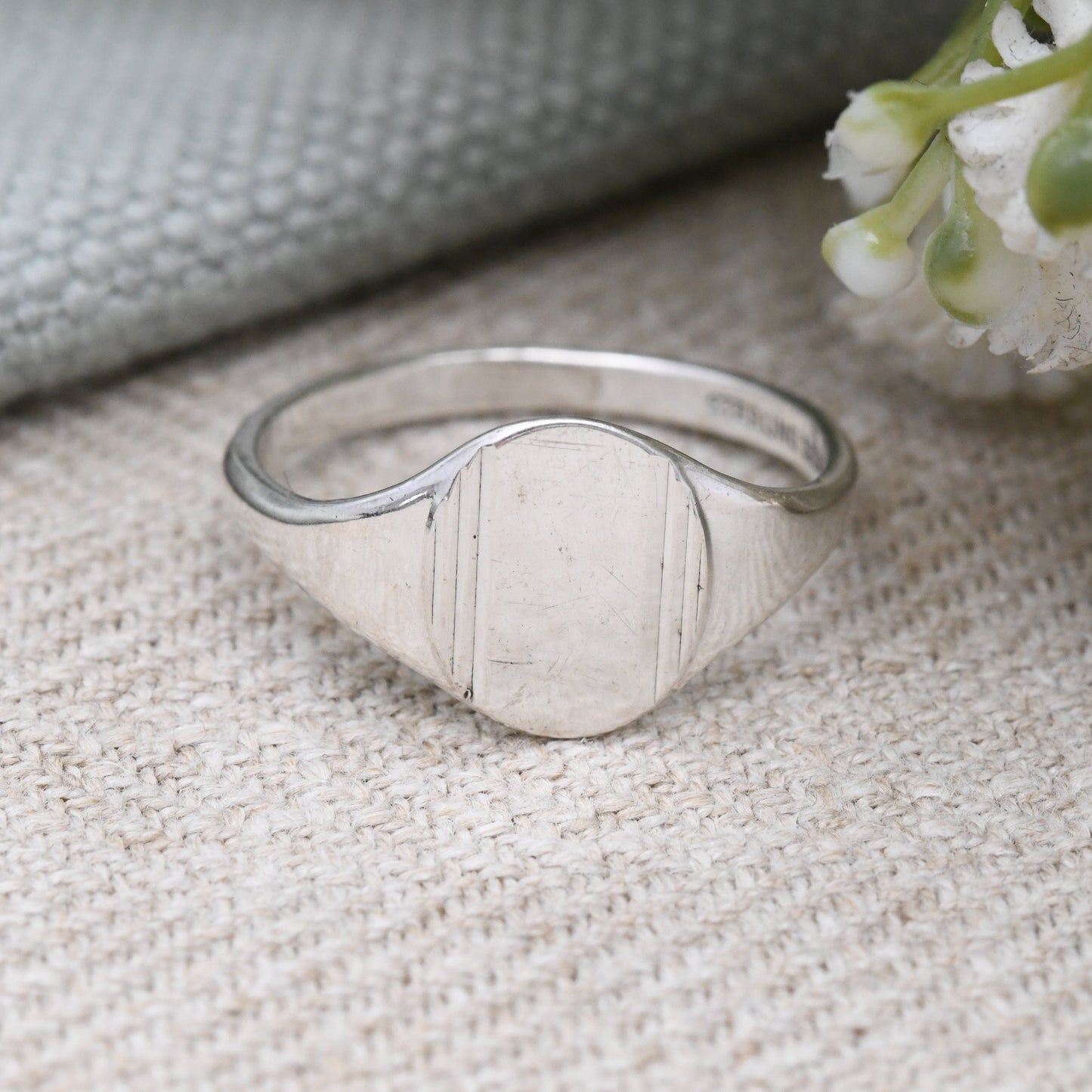 Vintage Sterling Silver Signet Ring Mid-Century - Minimal Middle Finger Ring | Unisex Everyday Silver | UK Size - T | US Size - 9 1/2