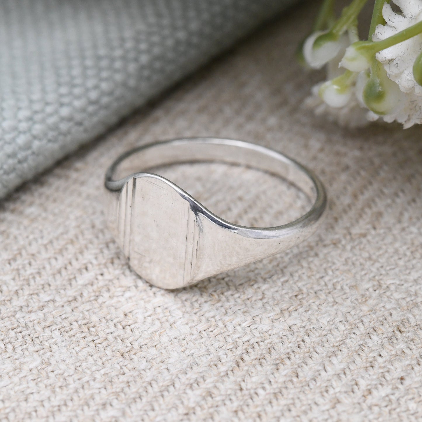 Vintage Sterling Silver Signet Ring Mid-Century - Minimal Middle Finger Ring | Unisex Everyday Silver | UK Size - T | US Size - 9 1/2