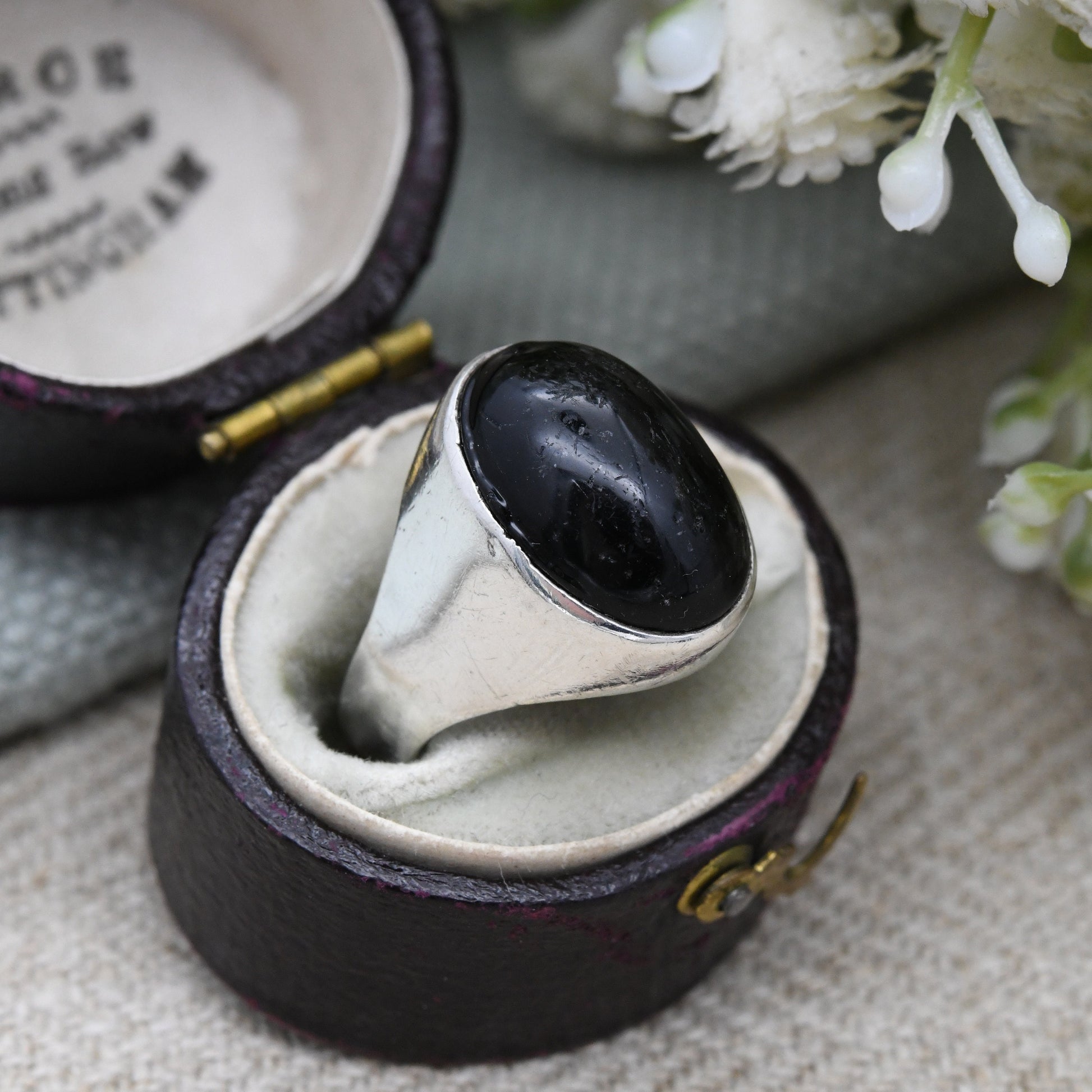 Vintage Sterling Silver Black Stone Statement Ring - Mid-Century Signet | Large Cabochon | UK Size - M | US Size - 6 1/4