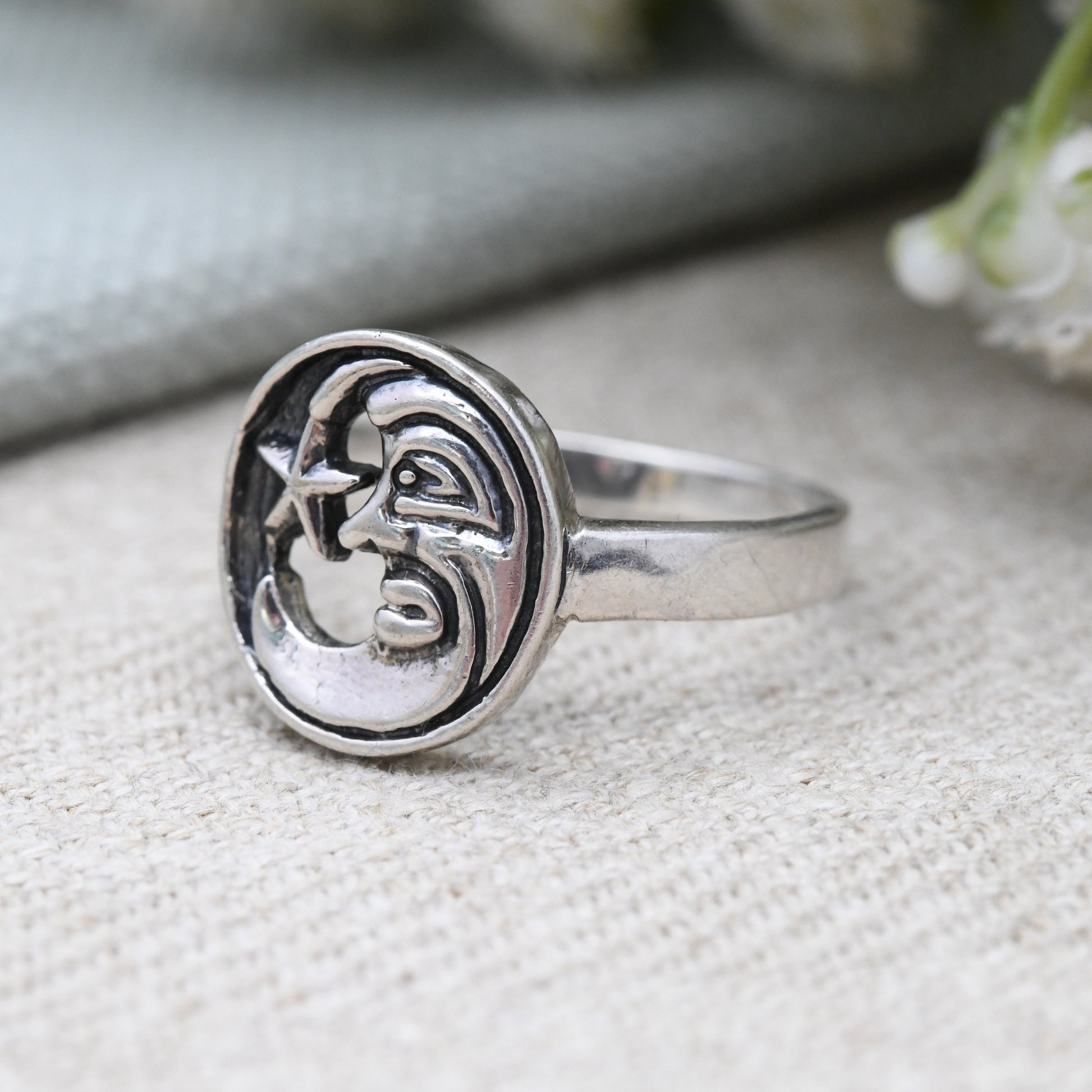 Sterling Silver Crescent Moon Face Ring - Circle Moonface | Pretty Celestial Moon and Star | Large Size | UK Size - U | US Size - 10