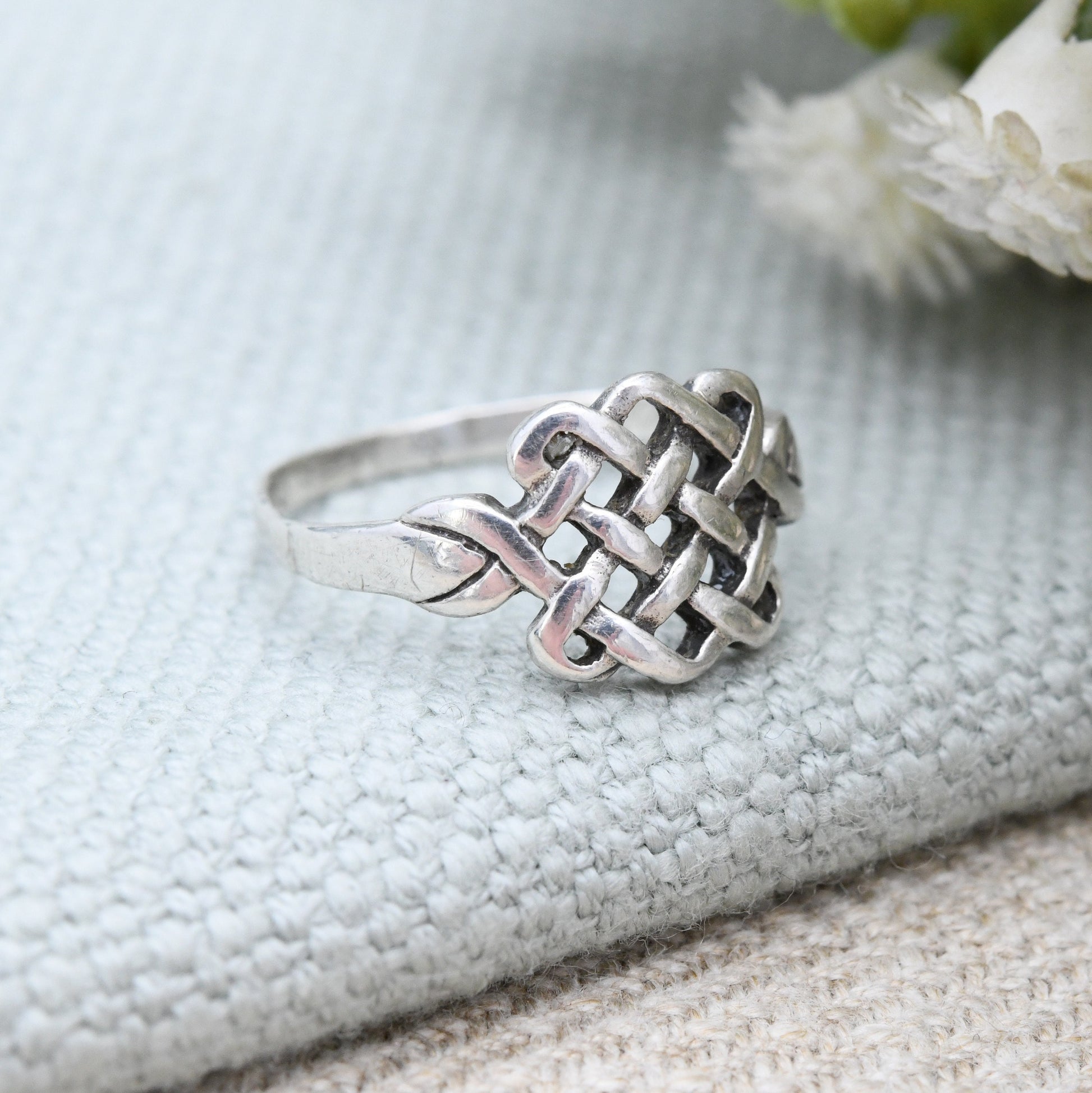 Vintage Sterling Silver Celtic Knot Ring - Woven Design | Unisex Statement | UK Size - L | US Size - 5 3/4