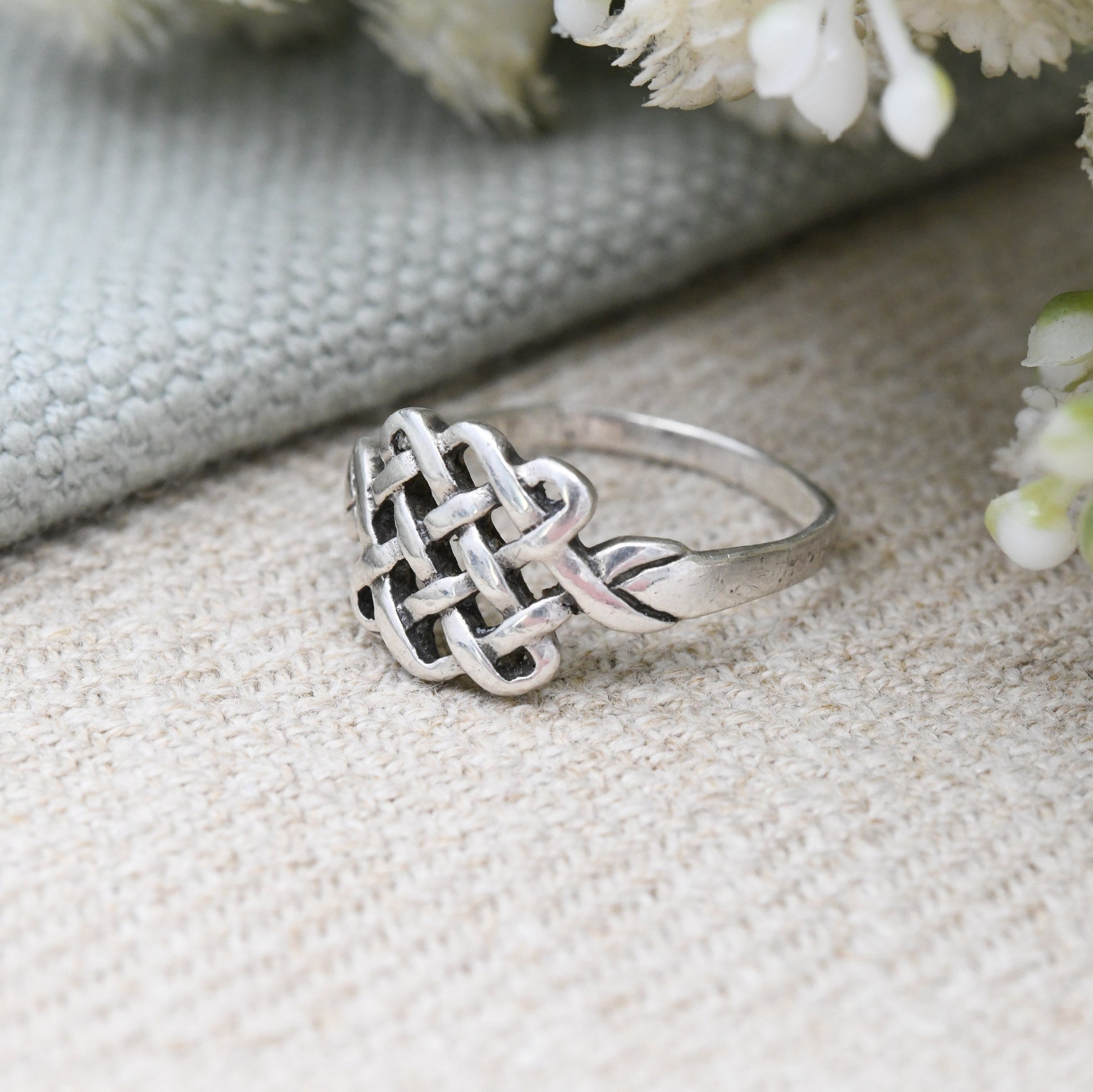 Vintage Sterling Silver Celtic Knot Ring - Woven Design | Unisex Statement | UK Size - L | US Size - 5 3/4