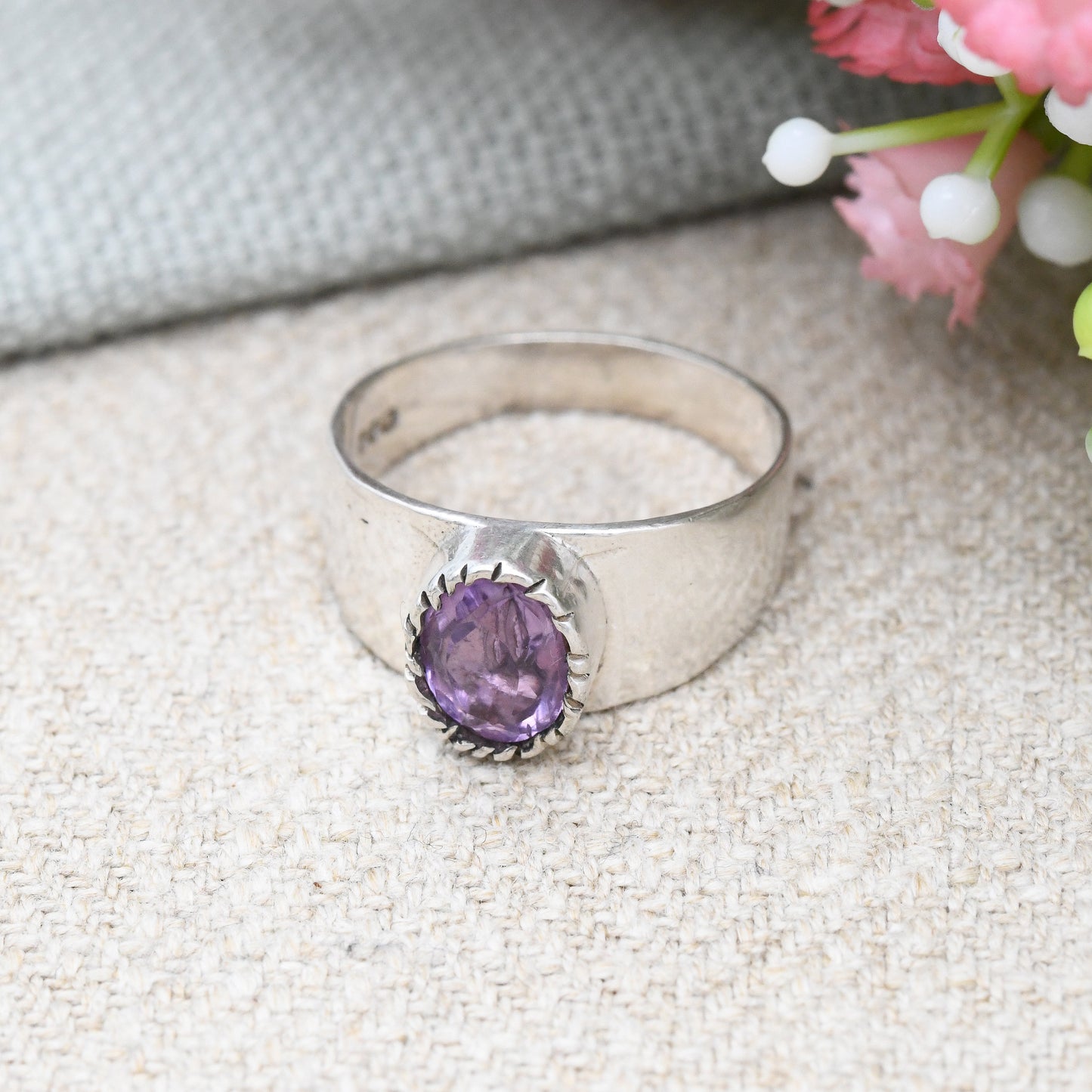 Vintage Mid-Century Sterling Silver Amethyst Ring 1977 - Chunky Large Purple Stone Solitaire | Modernist | UK Size - P | US Size - 7 1/2