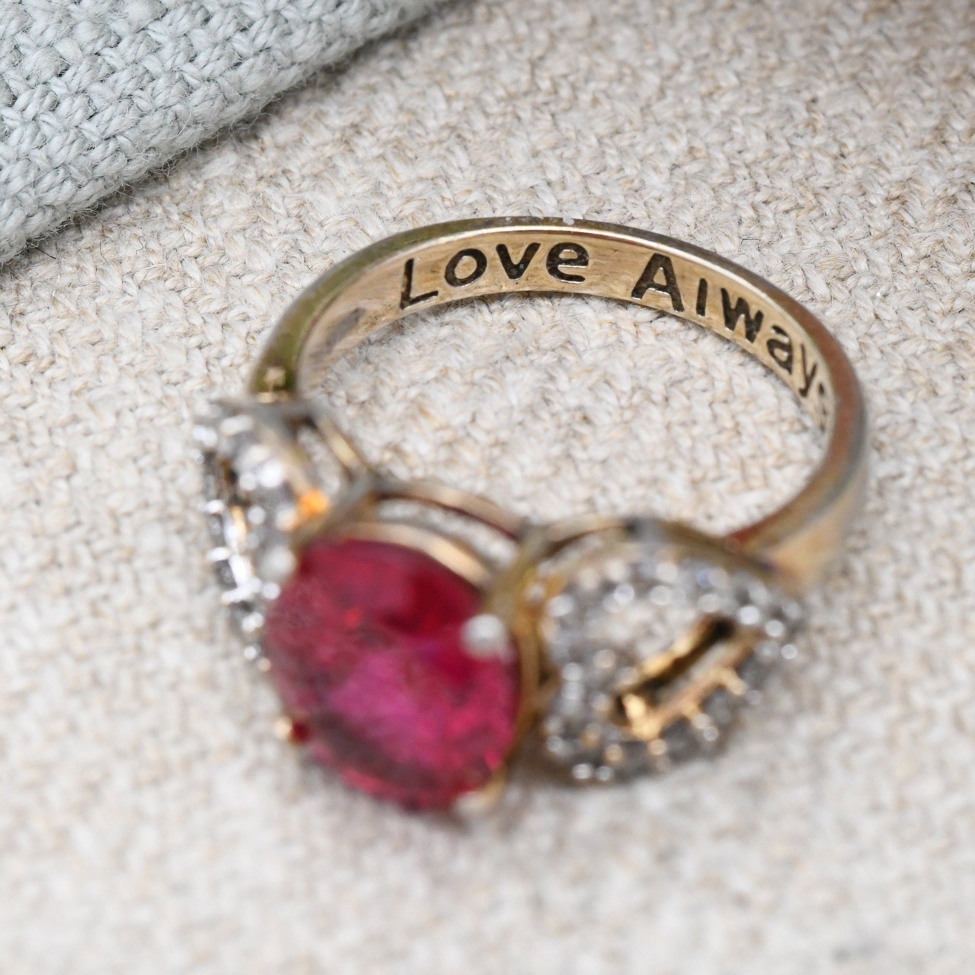 Vintage Sterling Silver Love Always Heart Ring CZ - Pink Stone with Love Heart Shoulders Pretty Gift for Her | UK Size - M | US Size - 6 1/4