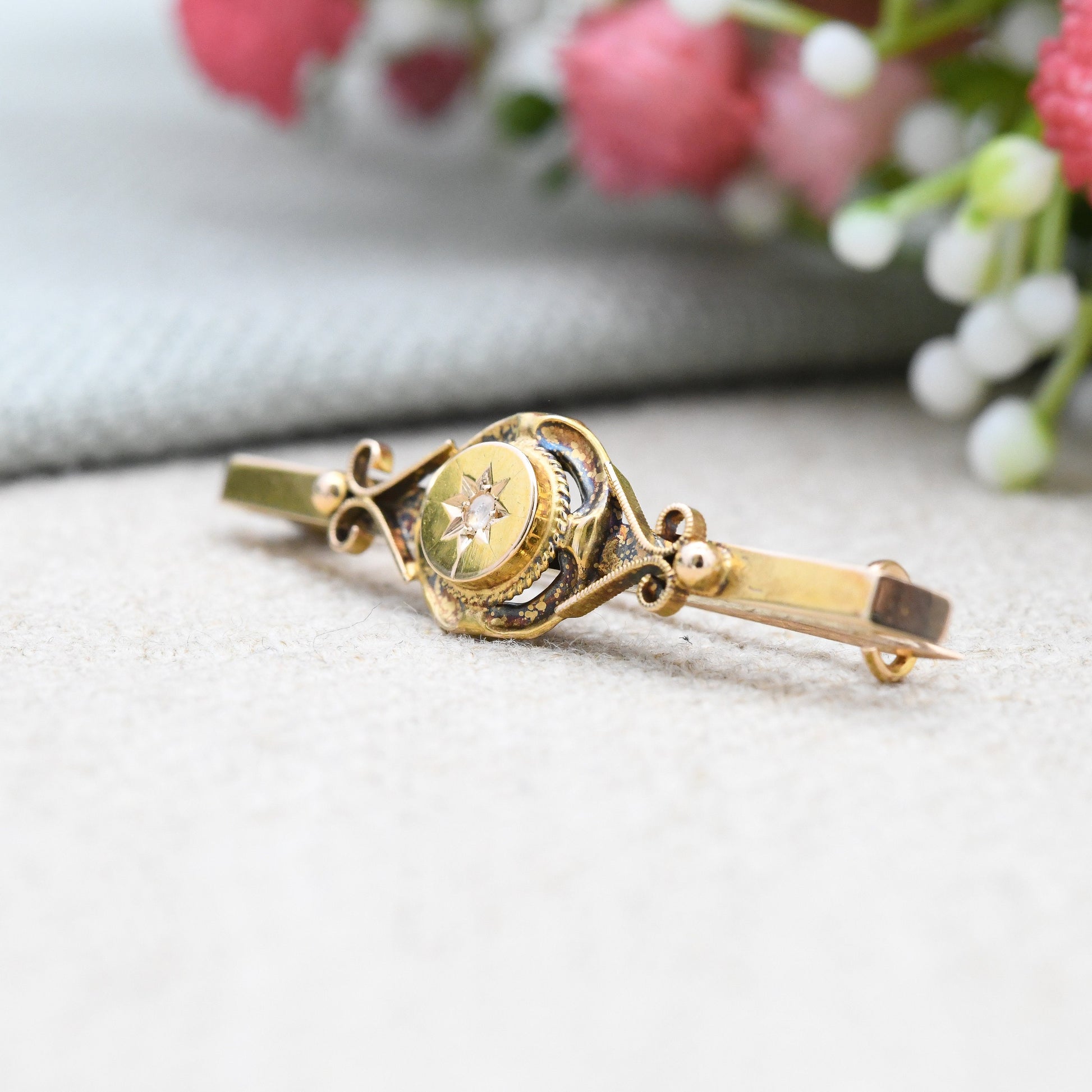 Antique Victorian 15ct Gold Diamond Brooch - Pretty Minimal Bar Brooch | Star Setting Celestial Design | Solid Gold Gift Jewellery