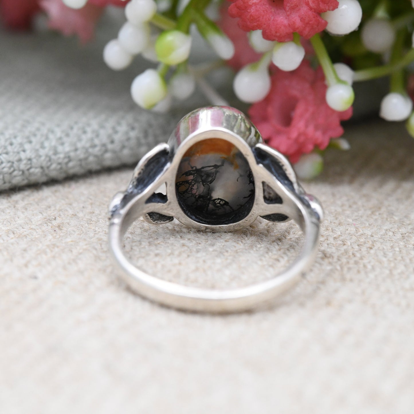 Vintage Sterling Silver Moss Agate Ring with Leaf Setting - Statement Mid-Century Gemstone Orange Green | UK Size - K 1/2 | US Size - 5 1/2