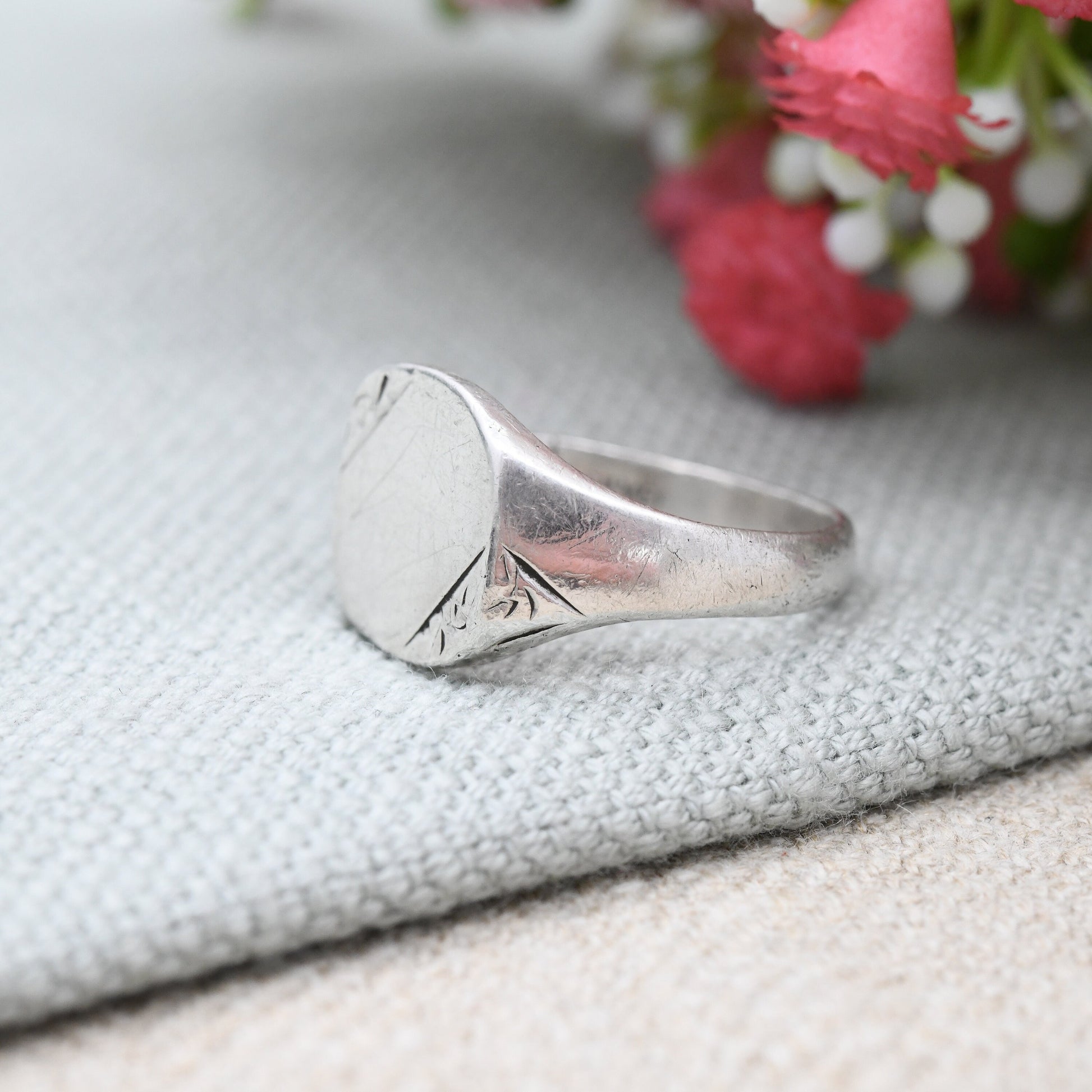 Vintage Sterling Silver Signet Ring - Chunky Mid-Century Unisex Ring | Blank for Engraving | UK Size - S 1/2 | US Size - 9 1/4