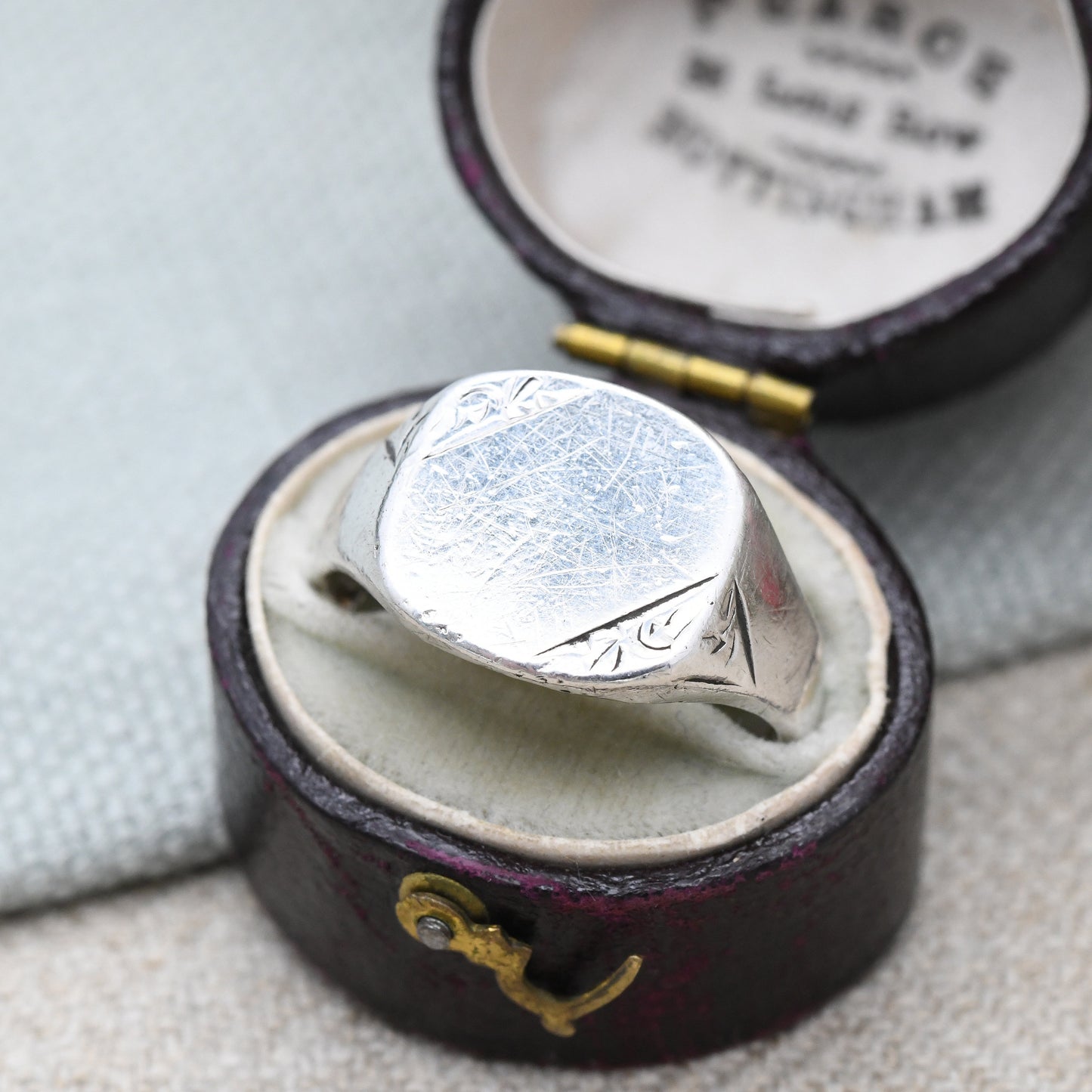 Vintage Sterling Silver Signet Ring - Chunky Mid-Century Unisex Ring | Blank for Engraving | UK Size - S 1/2 | US Size - 9 1/4