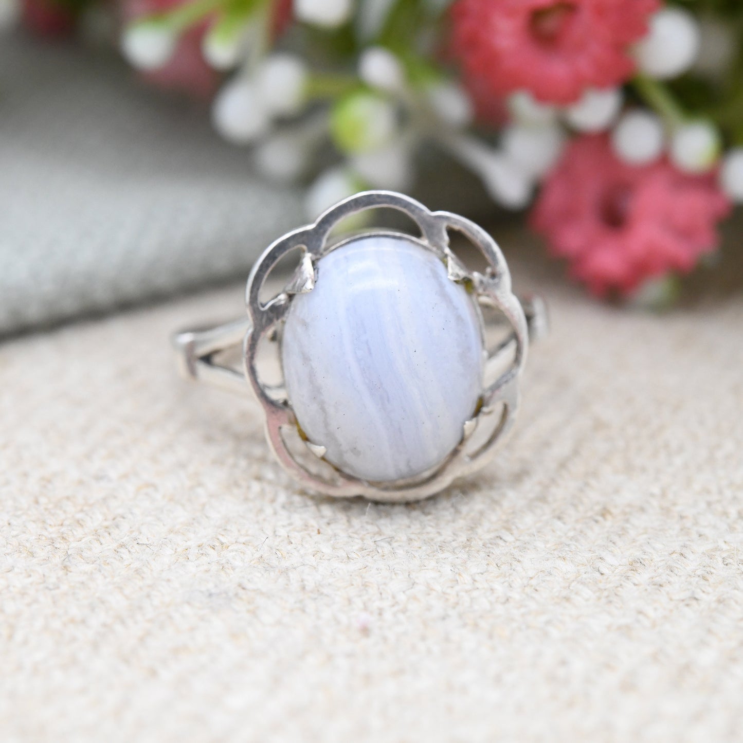 Vintage Sterling Silver Blue Lace Agate Ring - Mid-Century Flower Ring | Banded Agate Gemstone | UK Size - P | US Size - 7 1/2