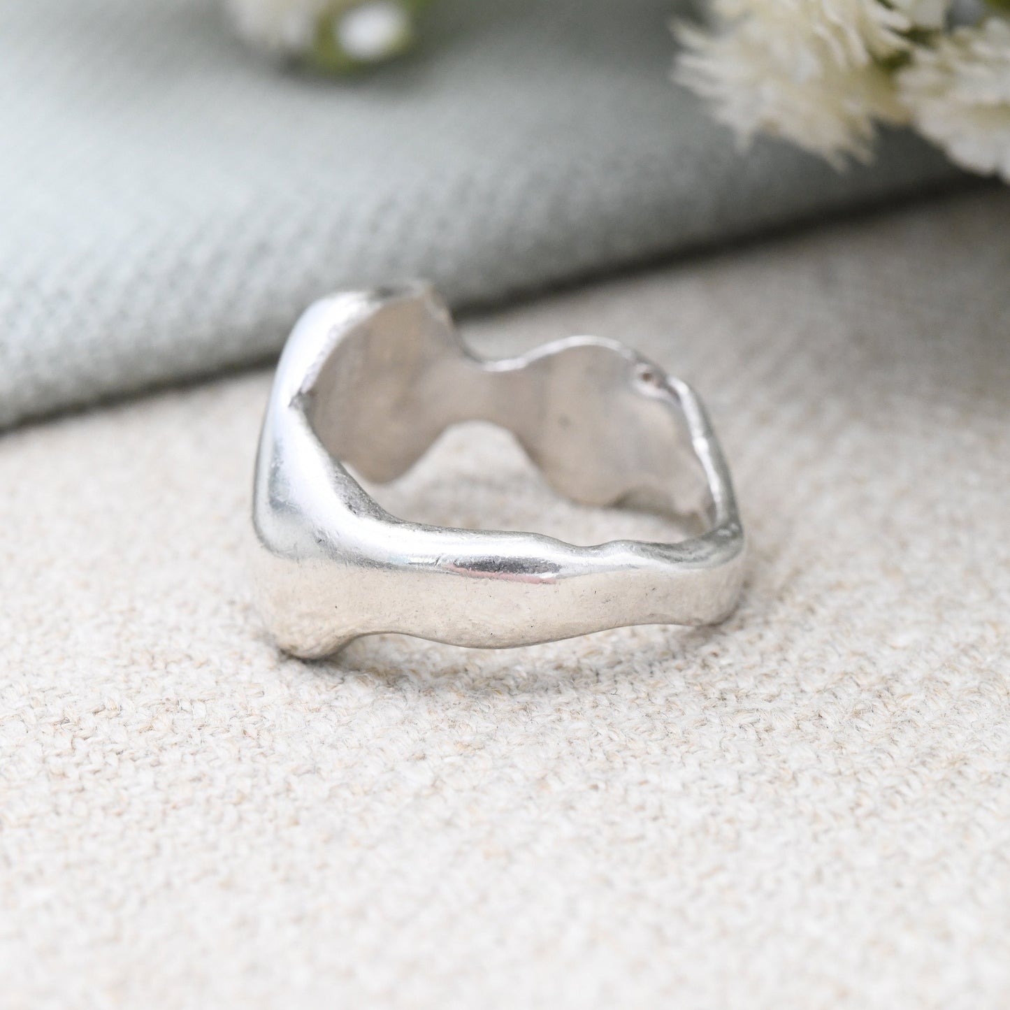 Vintage Sterling Silver Abstract Shape Wave Form Ring 1993 - Minimalist Y2K Chunky Silver Band | UK Size - L | US Size - 5 3/4