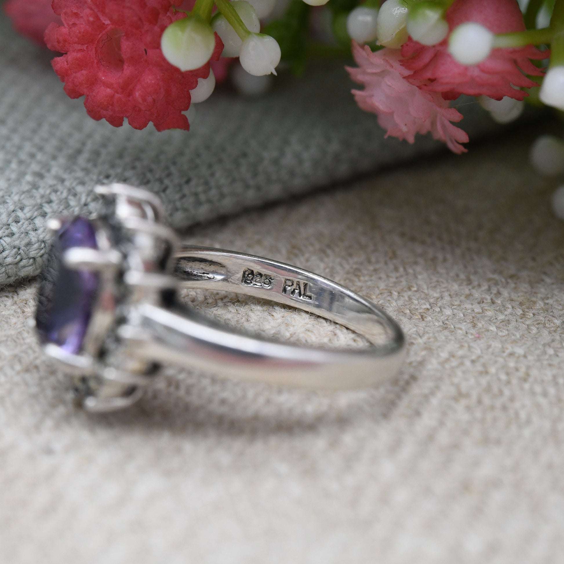 Vintage Sterling Silver Amethyst and Marcasite Flower Ring - Cocktail Large Purple Stone with Floral Halo | UK Size - L 1/2 | US Size - 6