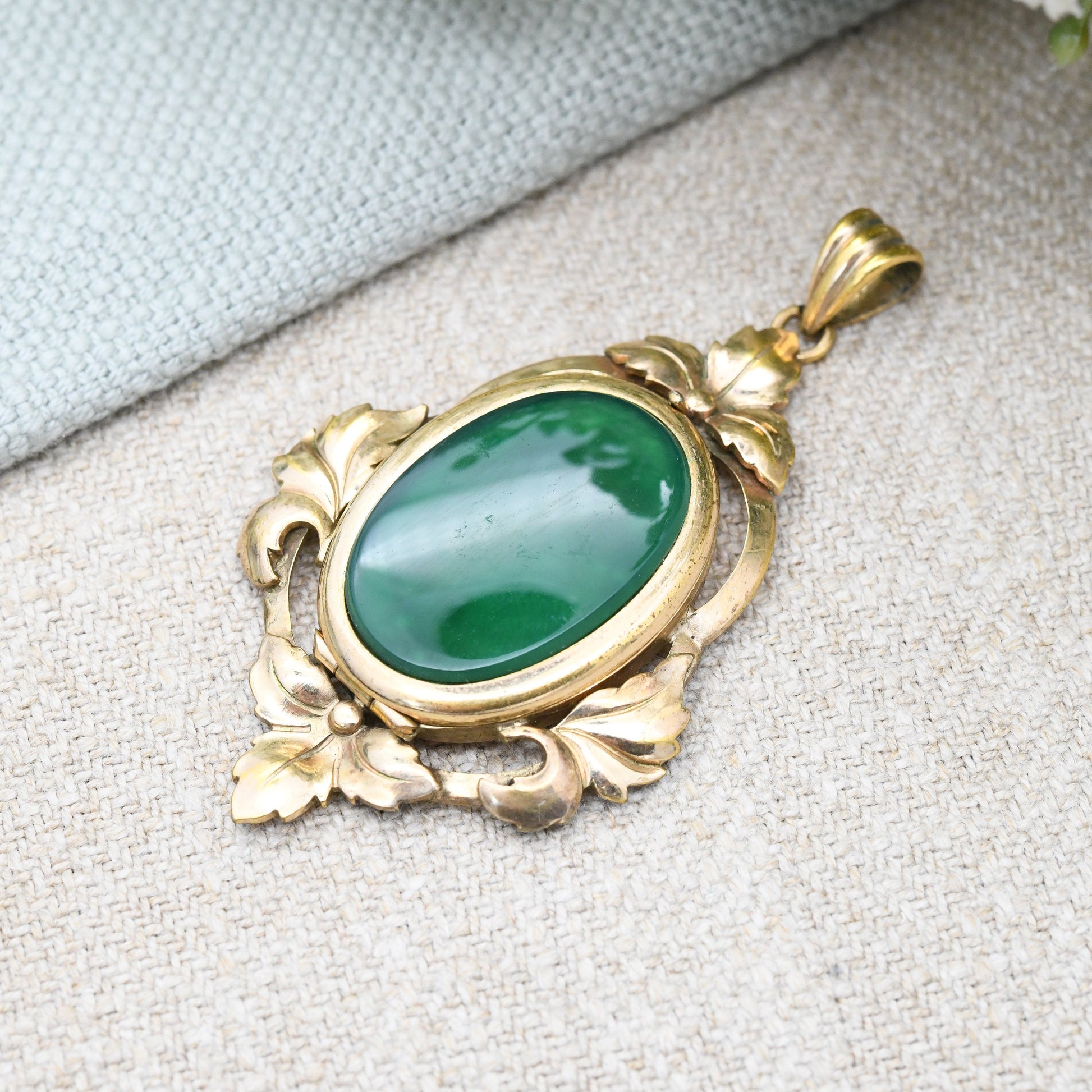 Vintage Rolled Gold Locket Pendant by Sharmaine Paris with Deep Green Stone - Ornate Art Nouveau Style | Gold Tone Gold Fix