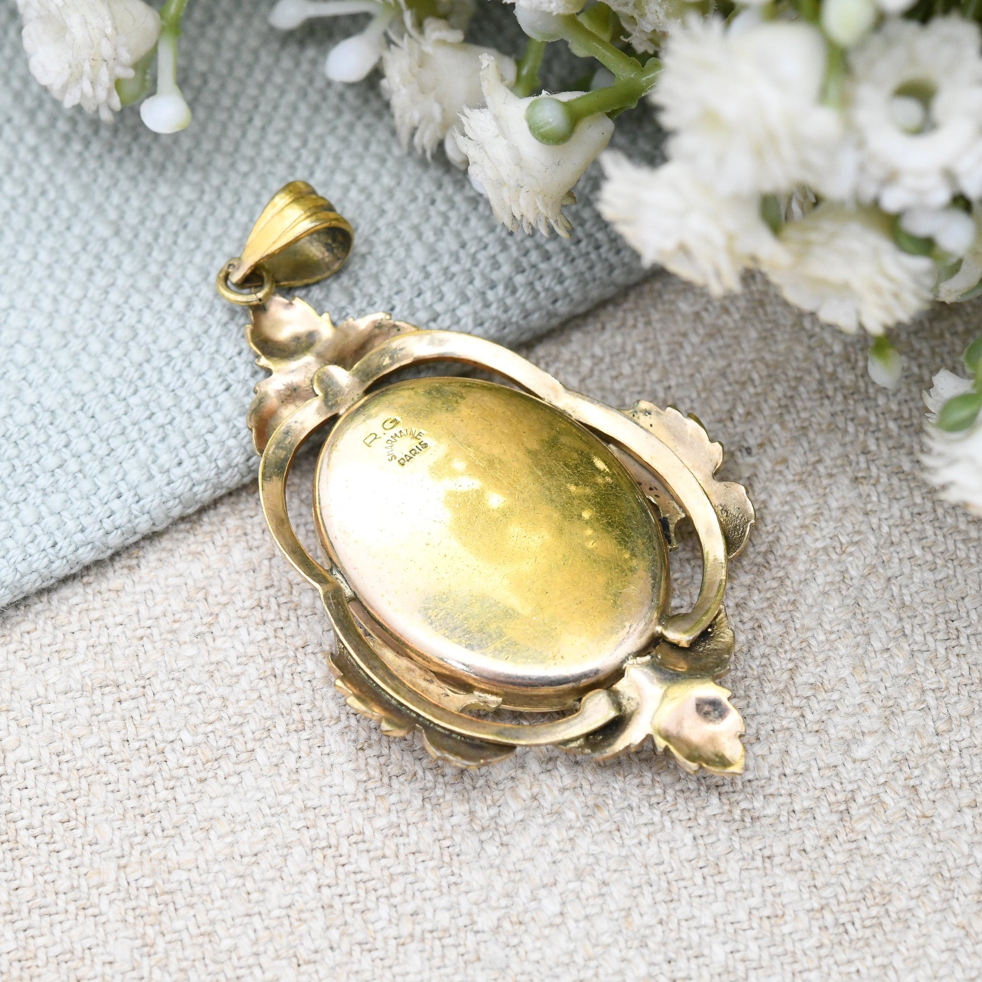 Vintage Rolled Gold Locket Pendant by Sharmaine Paris with Deep Green Stone - Ornate Art Nouveau Style | Gold Tone Gold Fix